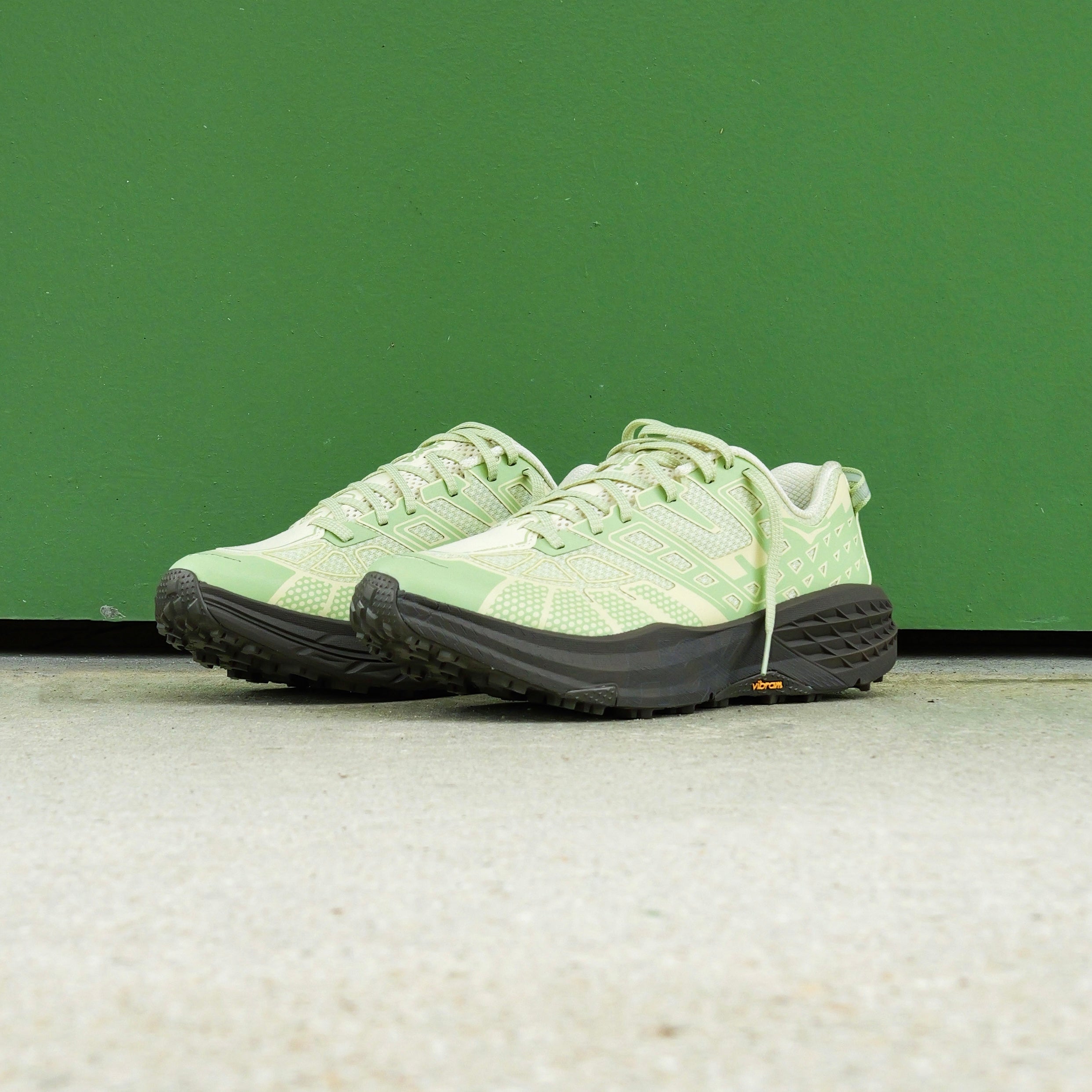 Hoka U SpeedGoat 2 TS (Morning Dew / Cliff Grey)