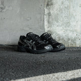 Asics Gel-1130 Grade School (Black/Pure Silver)