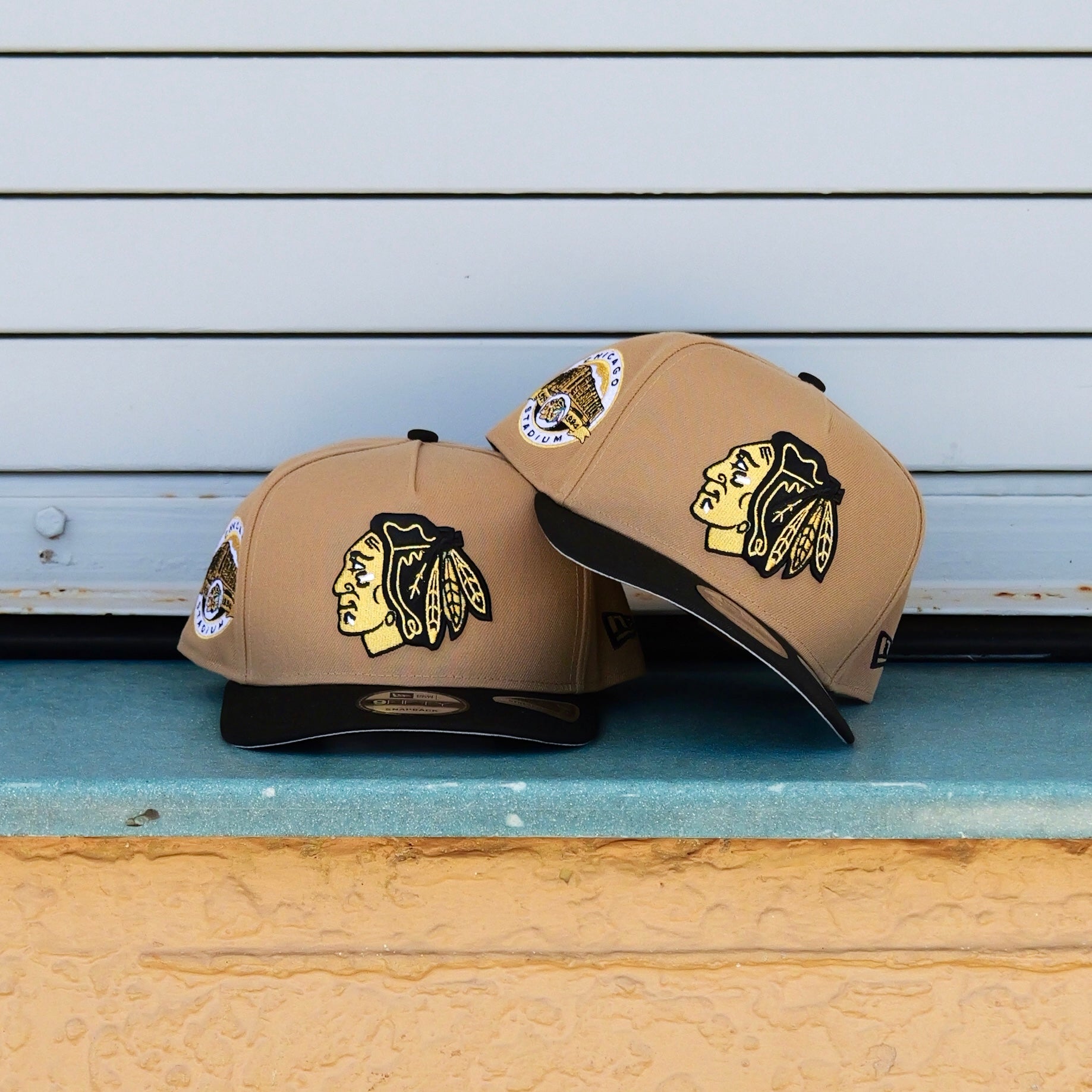 New Era Chicago Blackhawks 65th Anniversary 9FIFTY A-Frame Snapback-(Khaki/Black)