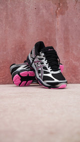 Mens Asics Gel-Cumulus 16 (Black/ Dragon Fruit)