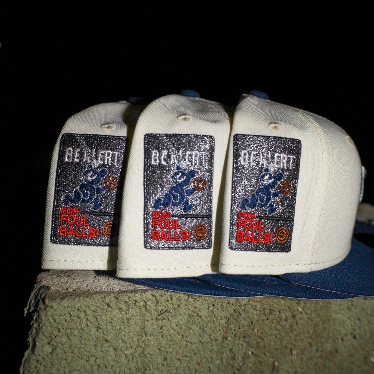 New Era Chicago Cubs Be Alert Side Patch Fitted (Off White/Navy) - New Era