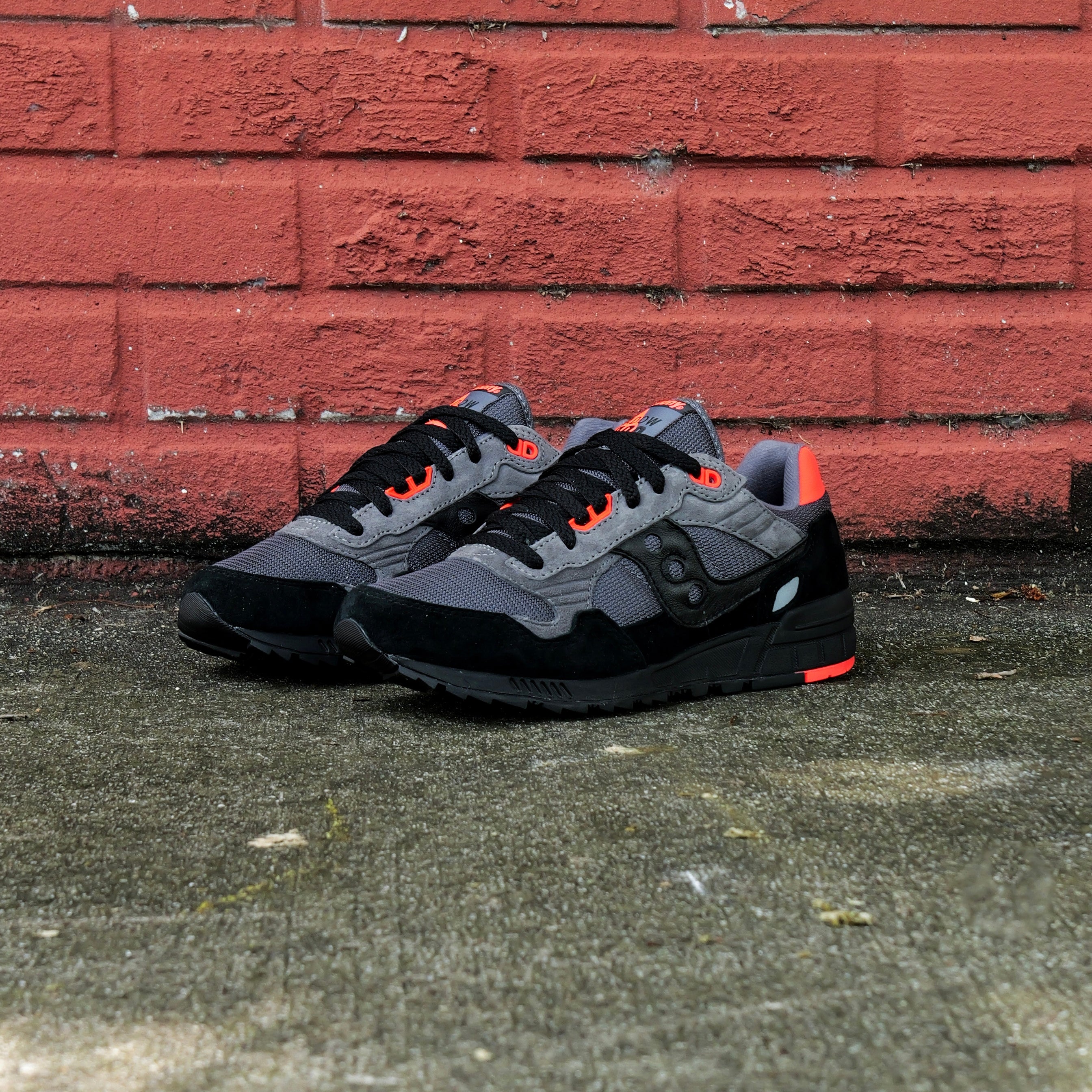 Mens Saucony Shadow 5000 (Gunmetal/Black)