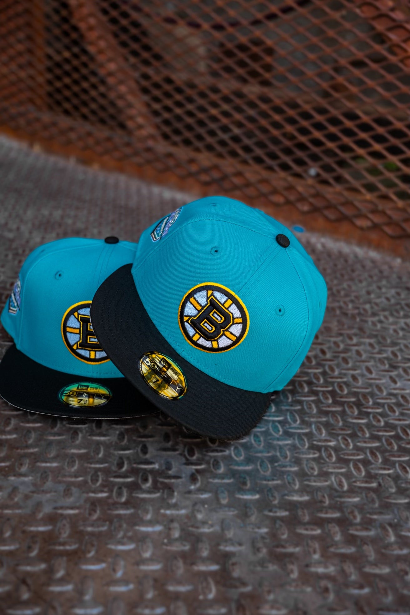 New Era Boston Bruins Eastern Conference Grey UV (Teal/Black) 59Fifty Fitted