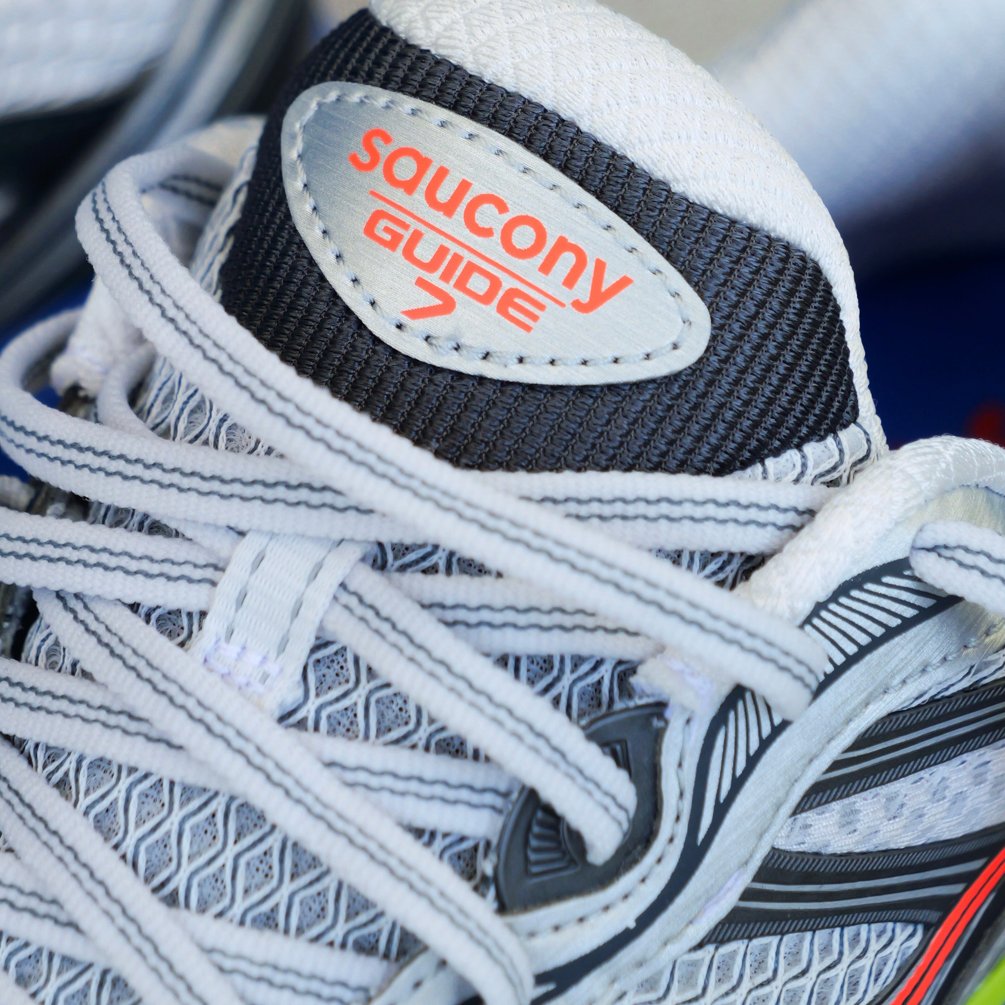 Mens Saucony ProGrid Guide 7 (Silver/Multi)