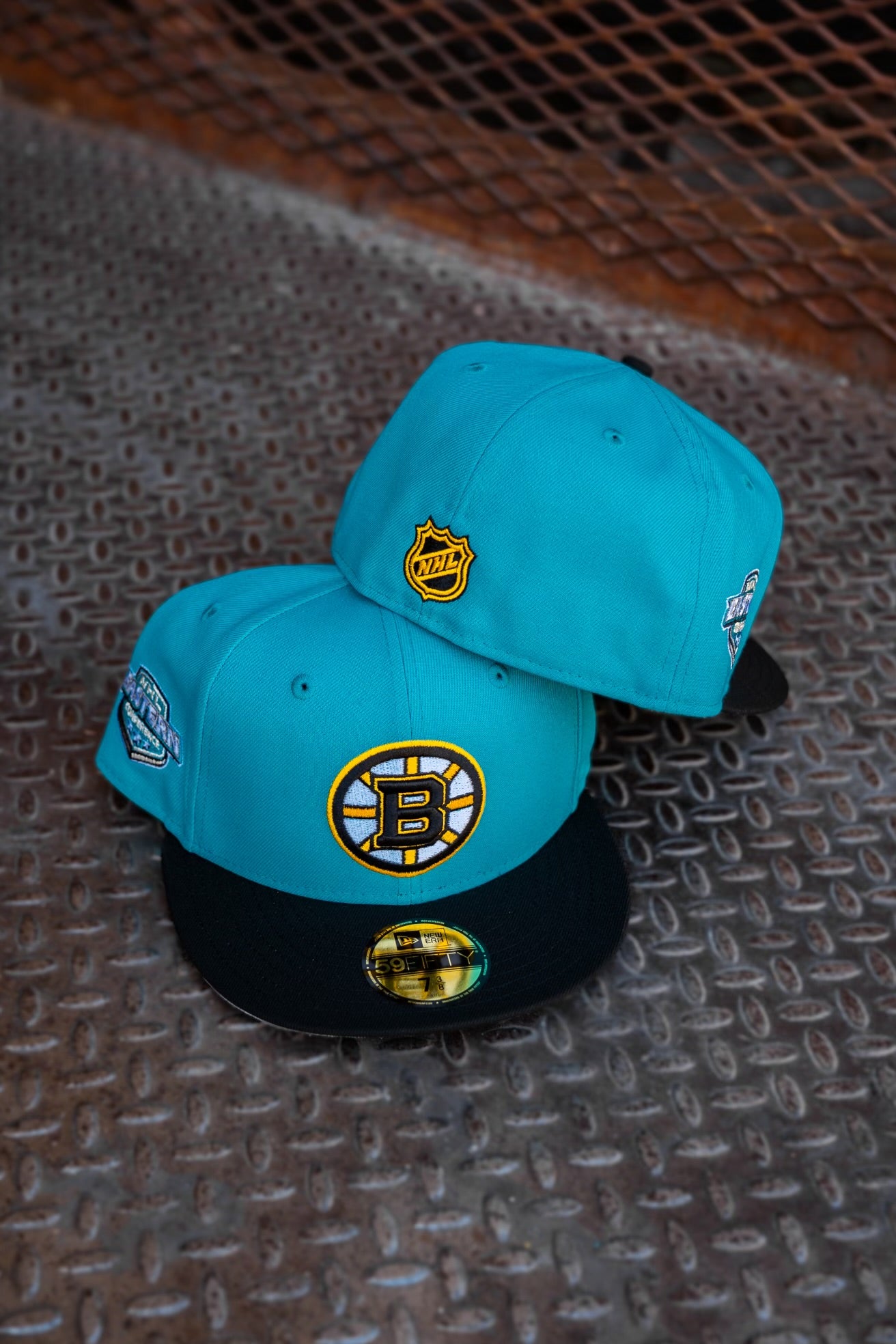 New Era Boston Bruins Eastern Conference Grey UV (Teal/Black) 59Fifty Fitted