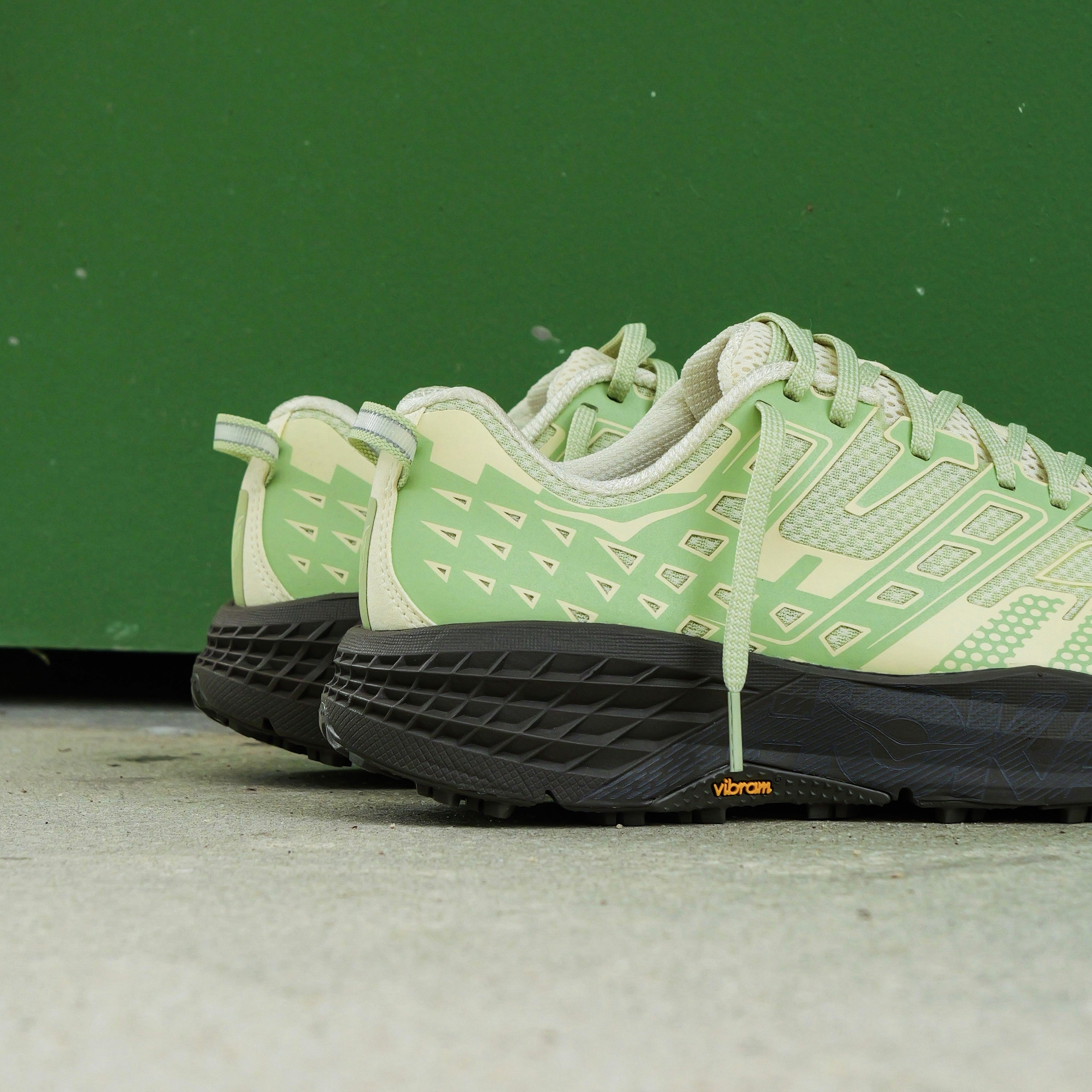 Hoka U SpeedGoat 2 TS (Morning Dew / Cliff Grey)