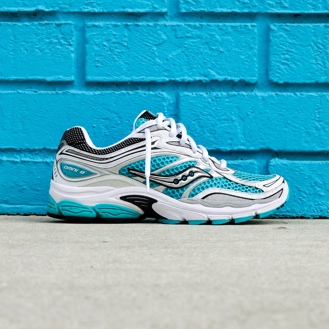 Mens Saucony ProGrid Omni 9 (Tranquil)