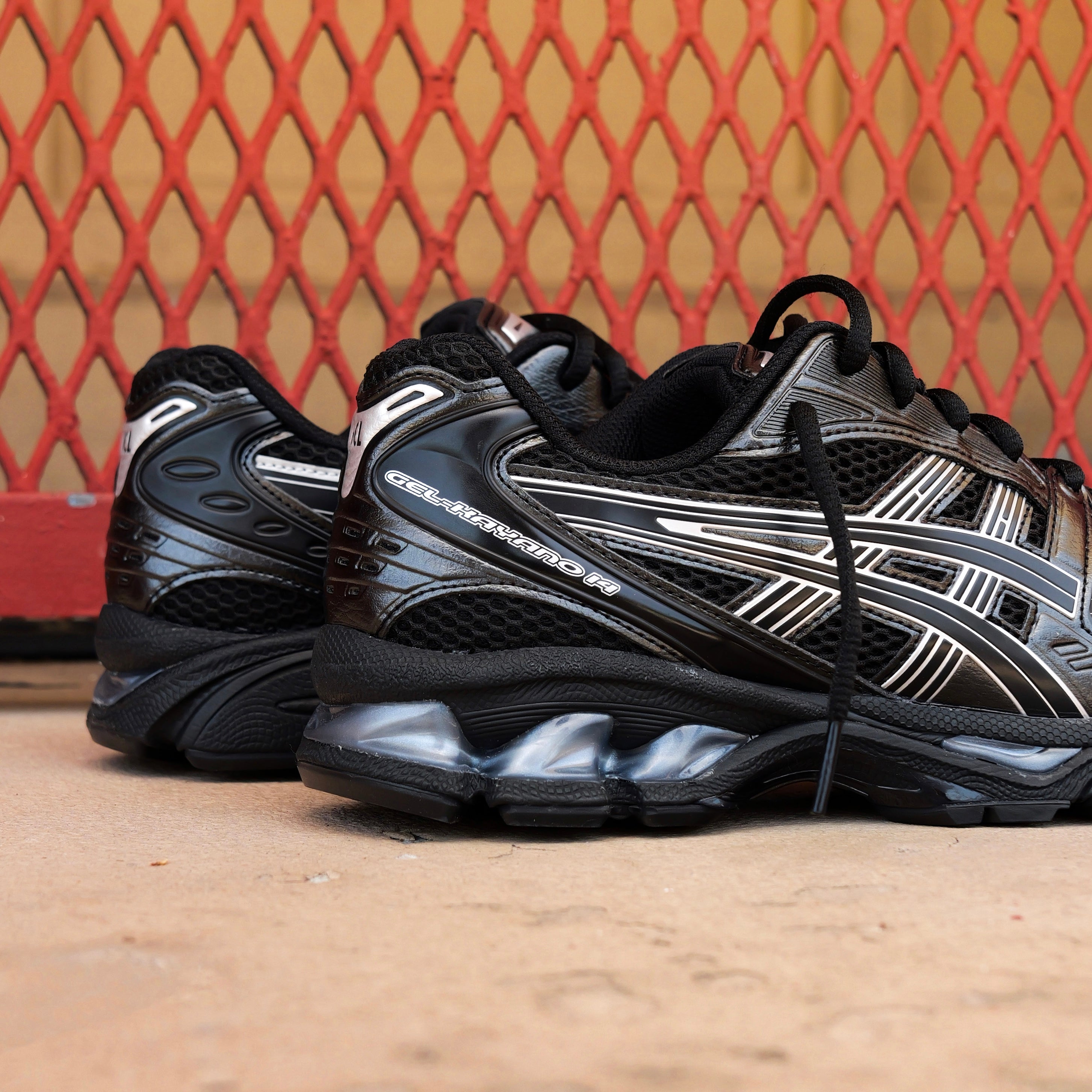 Mens Asics Gel-Kayano 14 (Black/Pure Silver)