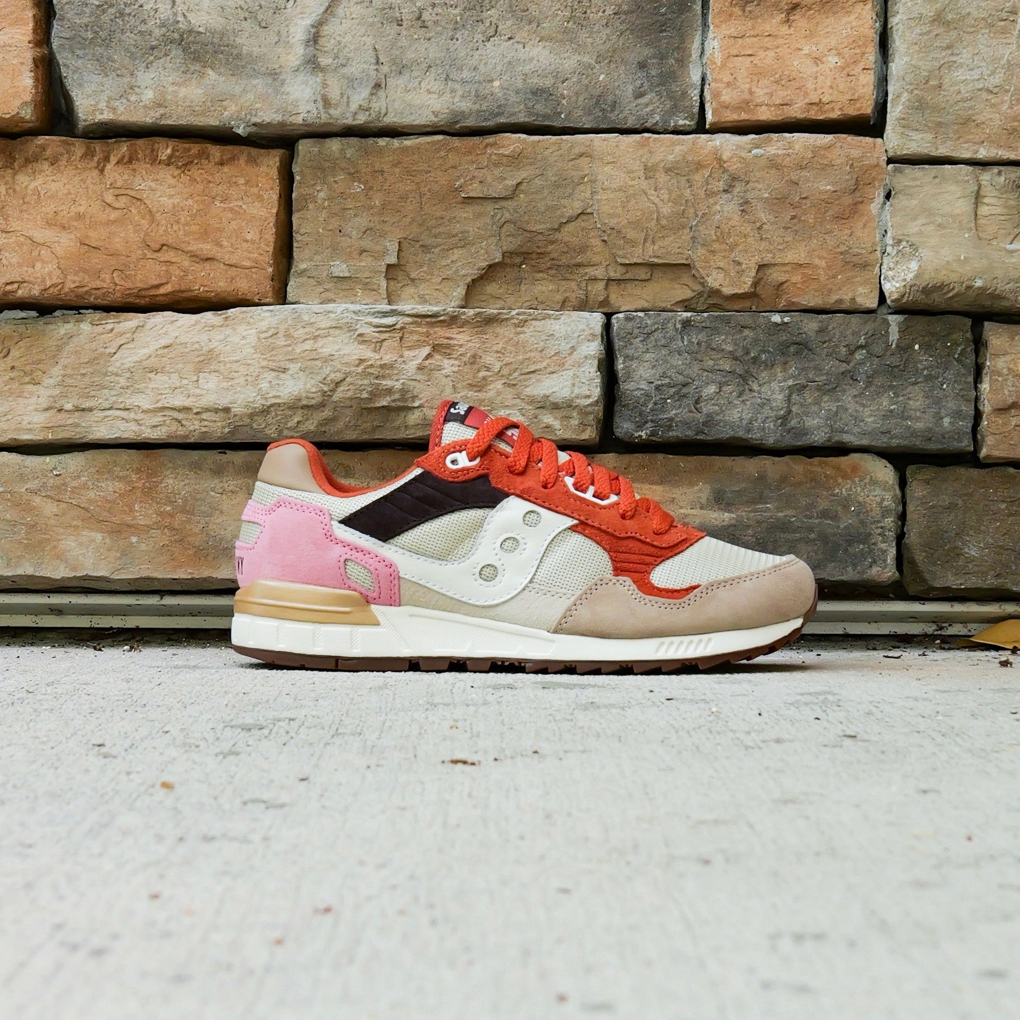 Mens Saucony Shadow 5000 (Eggshell/Rust)