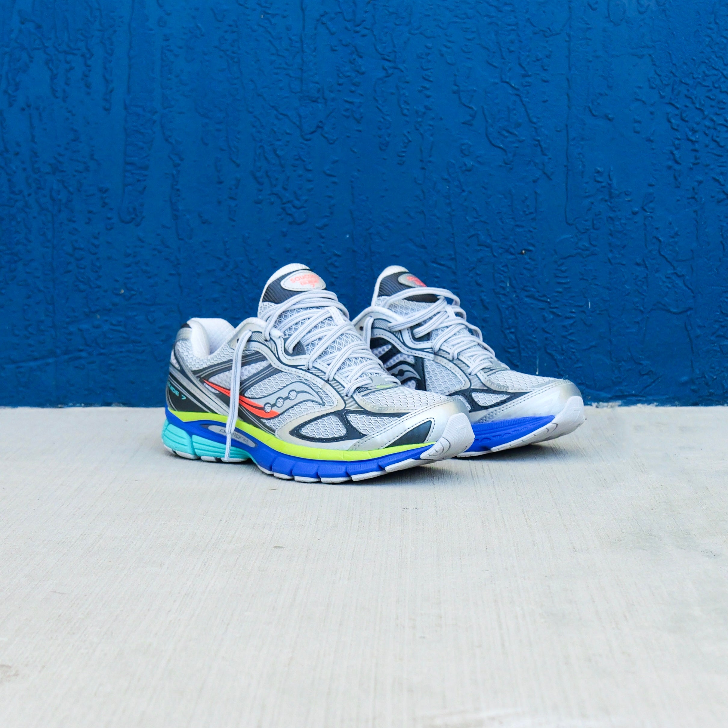 Mens Saucony ProGrid Guide 7 (Silver/Multi)