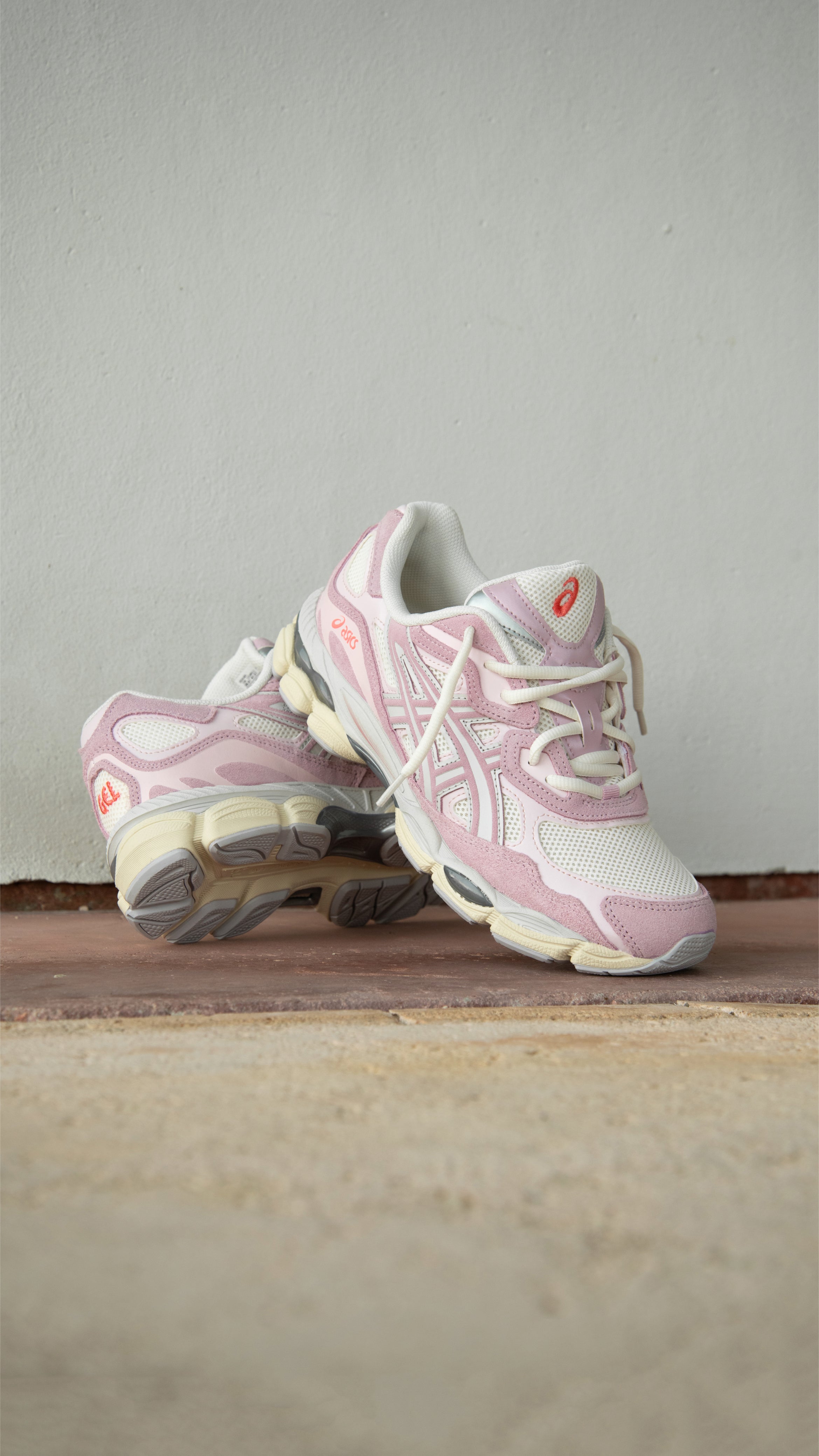 Mens Asics Gel-NYC (Cream/Rose Water) - VIP Asics