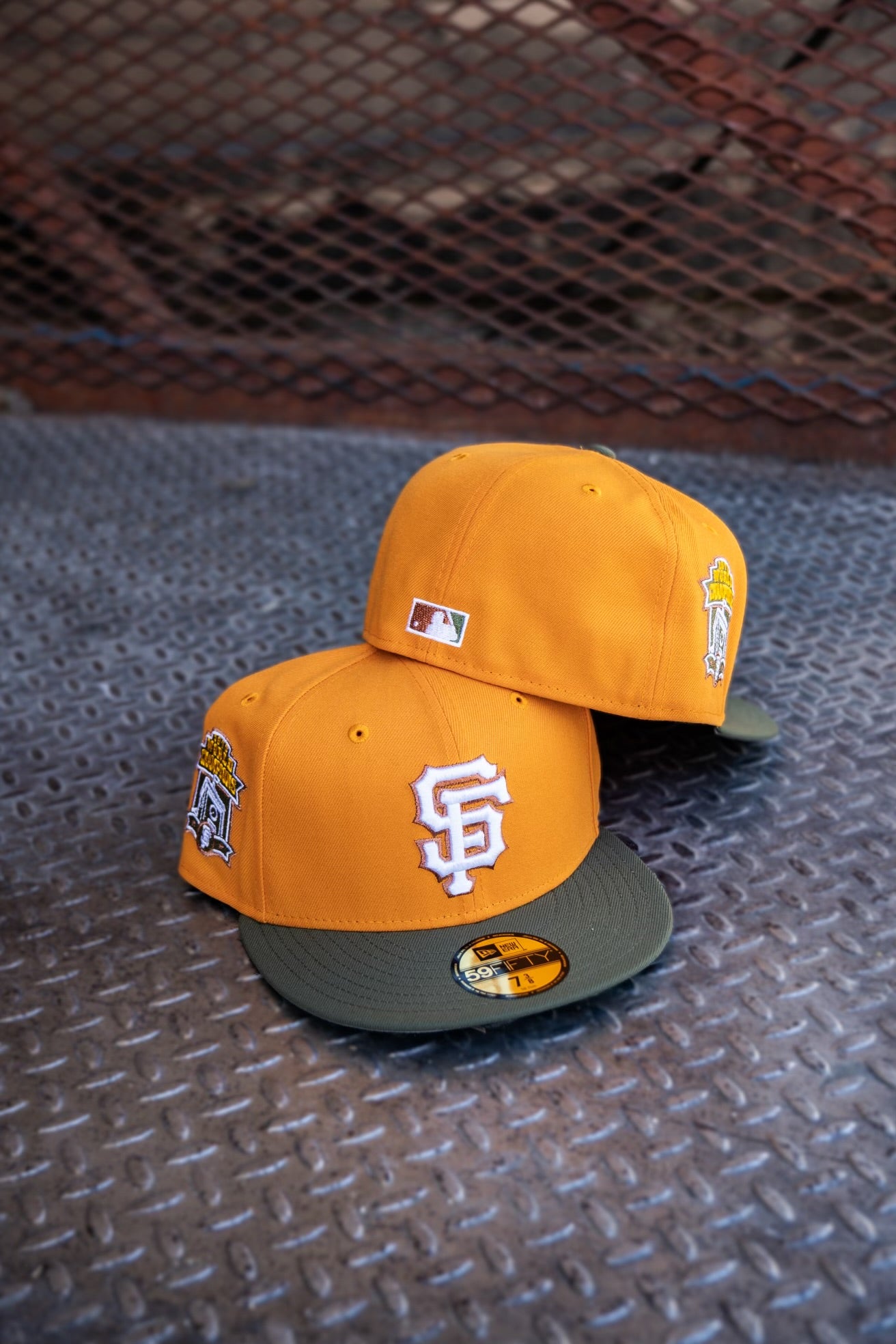 New Era San Francisco Giants 2012 World Champions Grey UV (Gold/Olive) 59Fifty Fitted - New Era