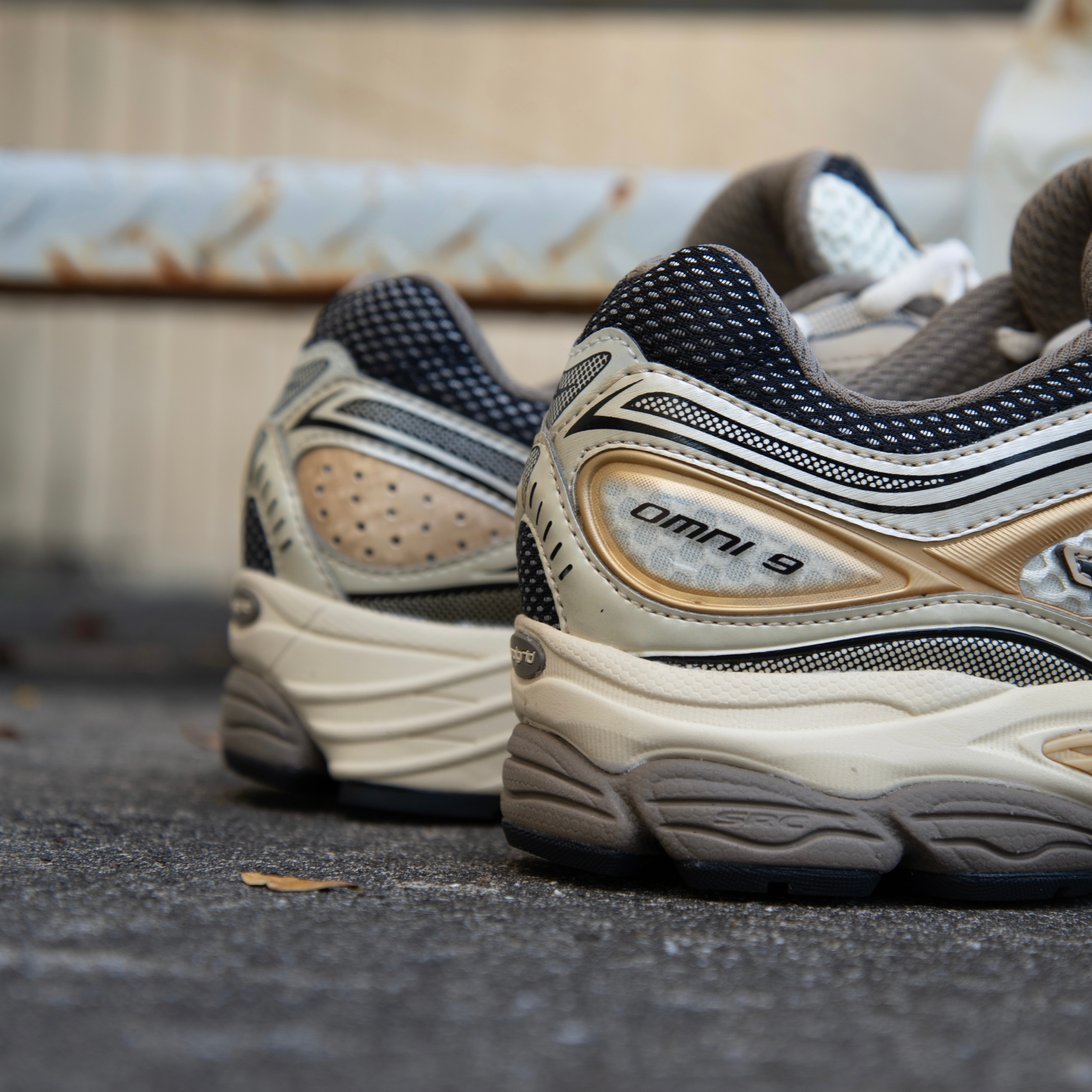 Mens Saucony ProGrid Omni 9 (Gold) - Saucony