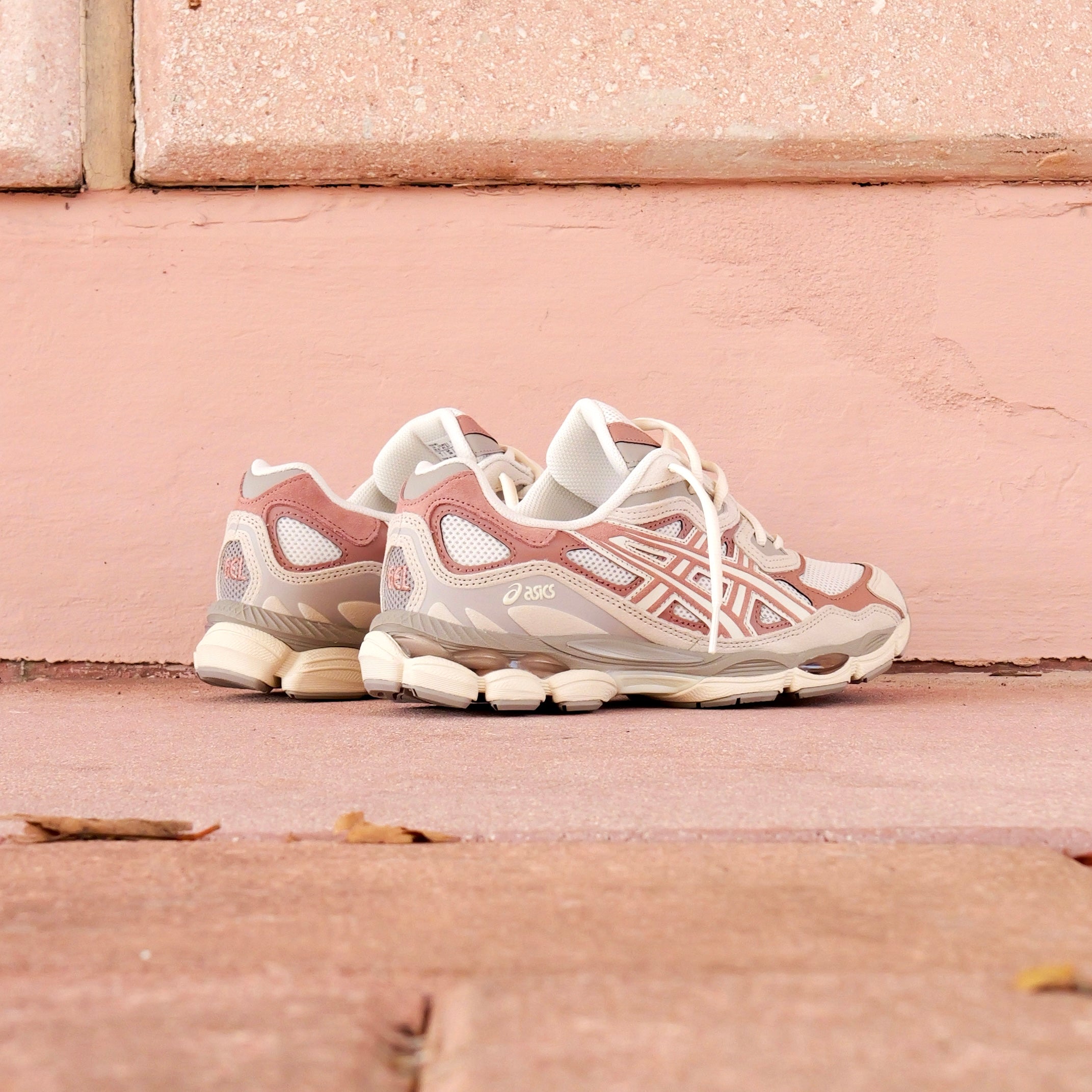 Mens Asics Gel-NYC (Cream/Umeboshi)