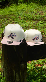 New Era Atlanta Braves 1871 Side Patch 9FIFTY A-Frame Snapback-(Chrome/Pink)