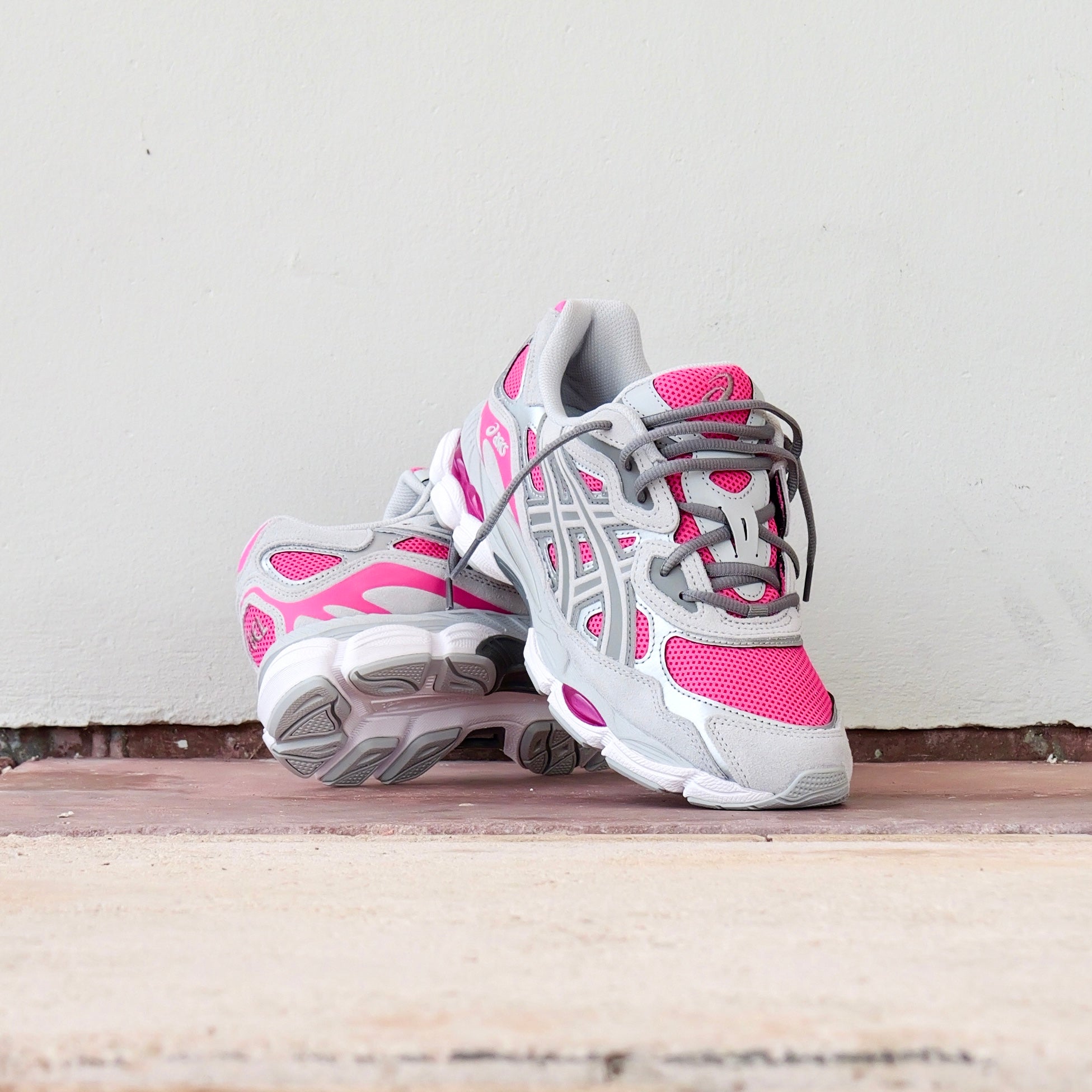 Mens Asics Gel-NYC (Pink Glo/Concrete)