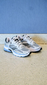 Mens Saucony ProGrid Omni 9 (Blissful/White)