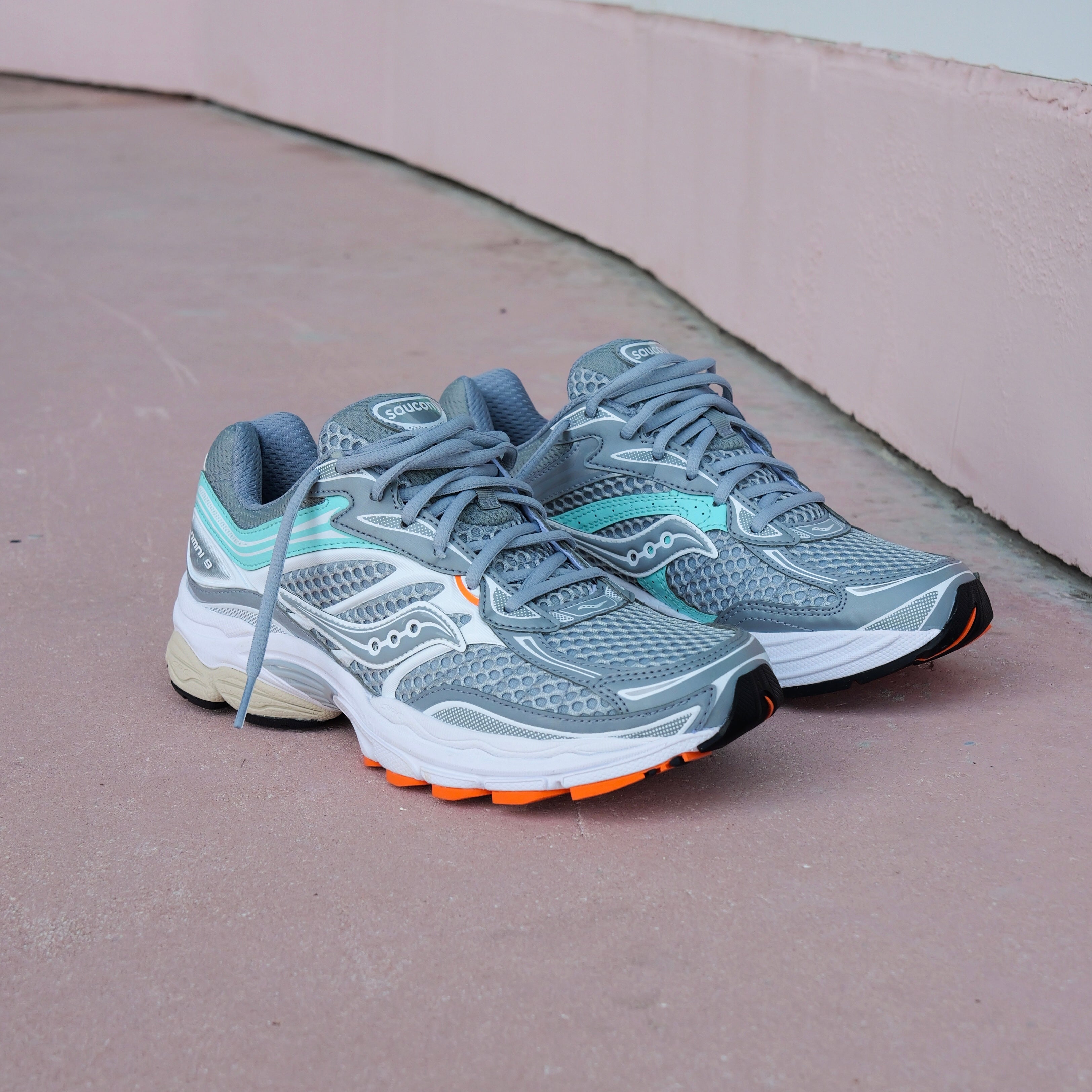 Mens Saucony ProGrid Omni 9 (Grey/Teal) - Saucony