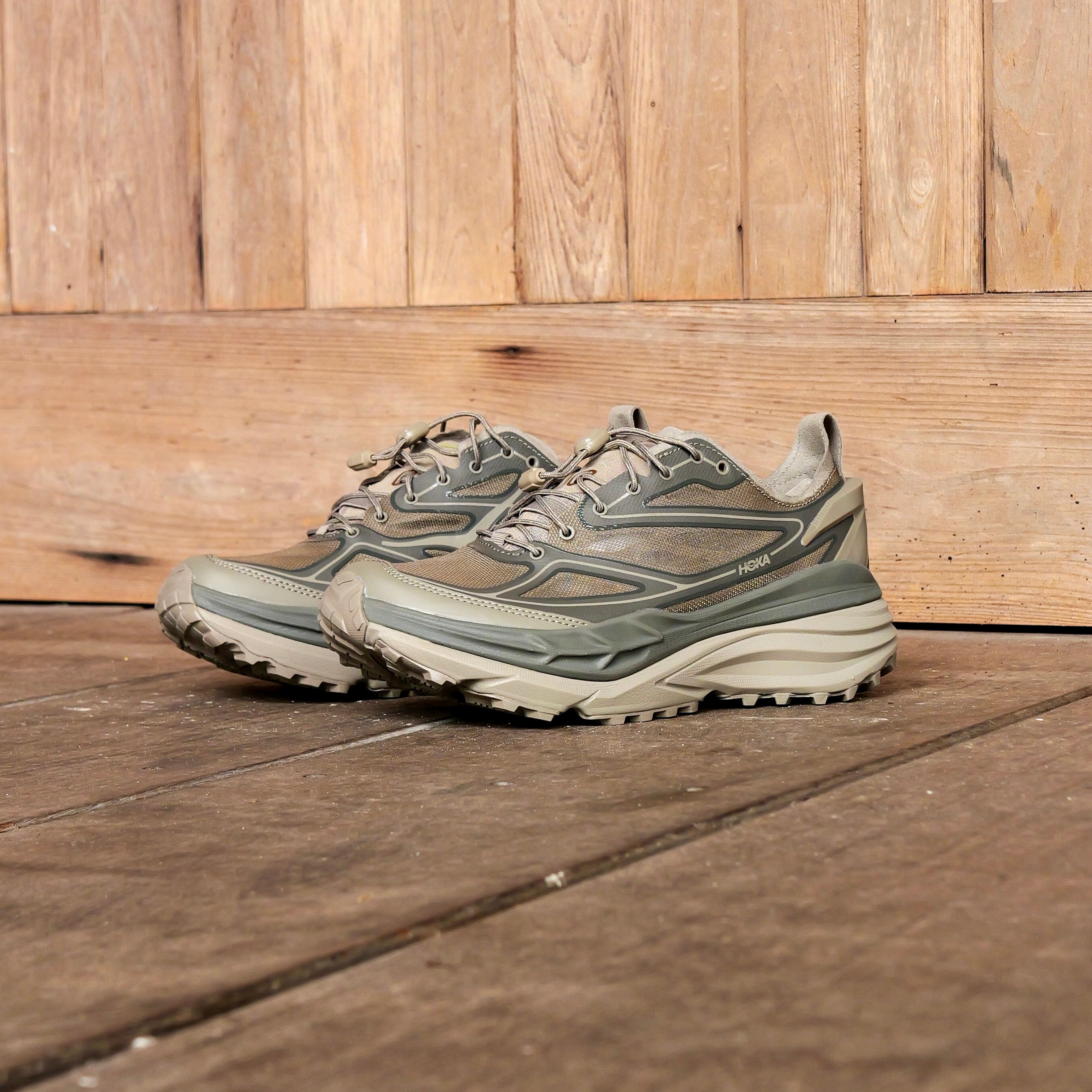 Hoka Stinson One7 (light roast/asphalt)