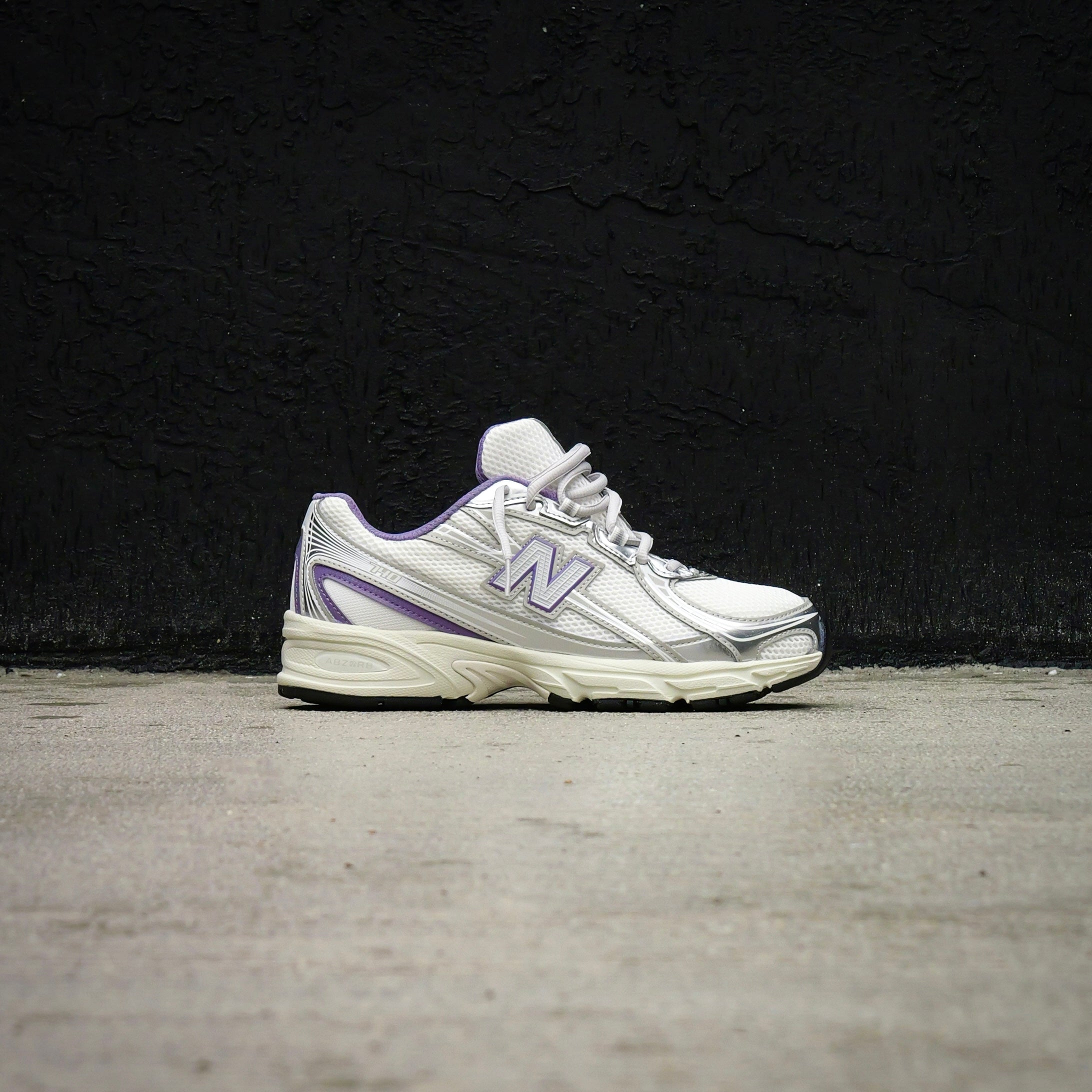 Mens New Balance 740 (Purple/Beige) - U7406LV - New Balance