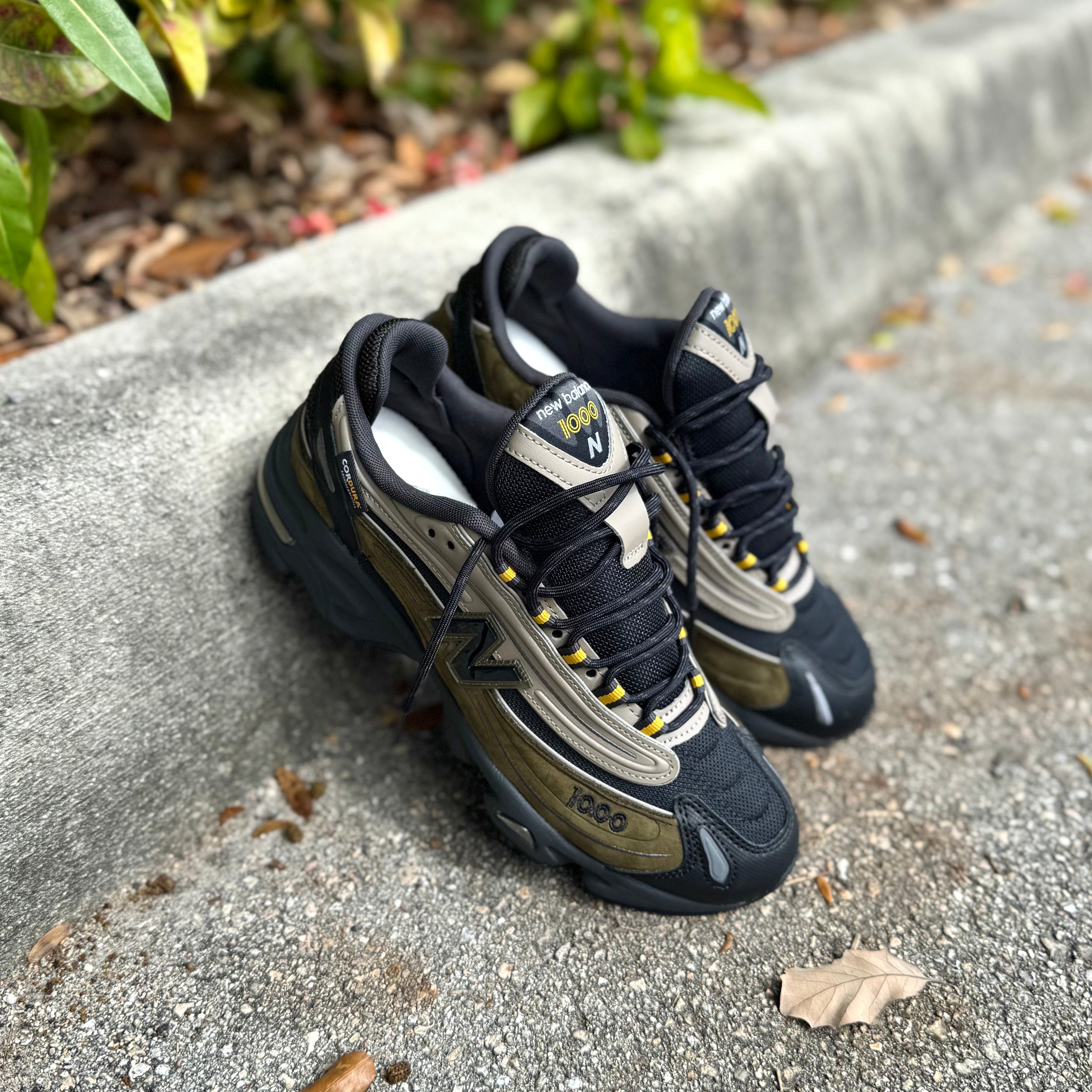 New Balance 1000 (Brown/Yellow) M1000L