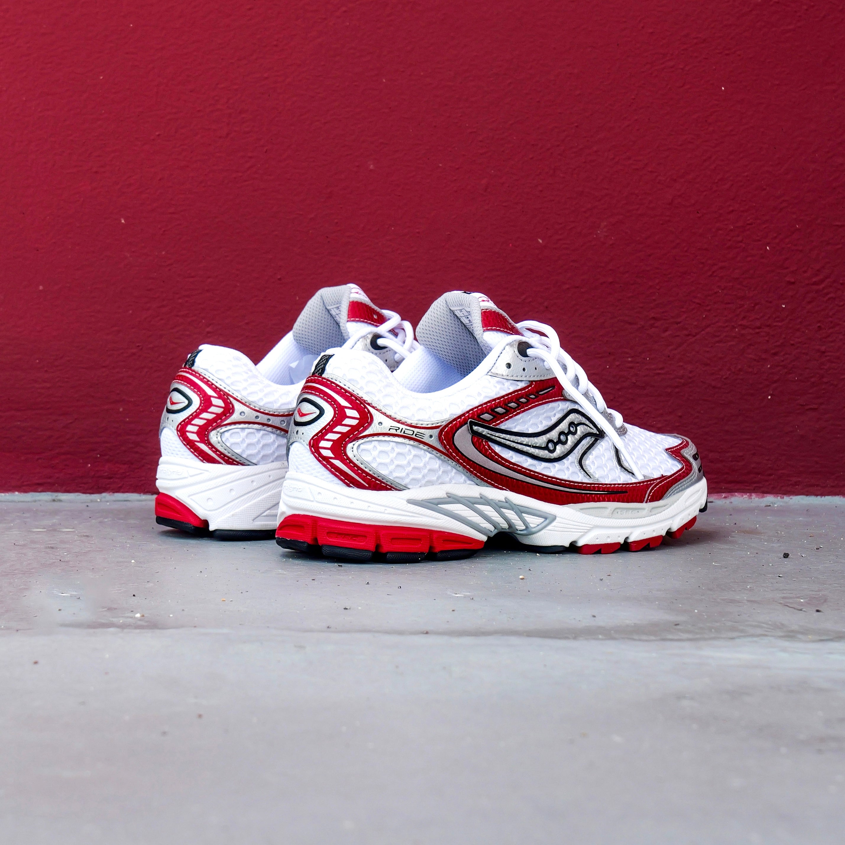 Mens Saucony Progrid Ride 1 (White/Racing)