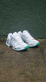 Mens Asics Gel-Cumulus 16 (White / Edamame Green)