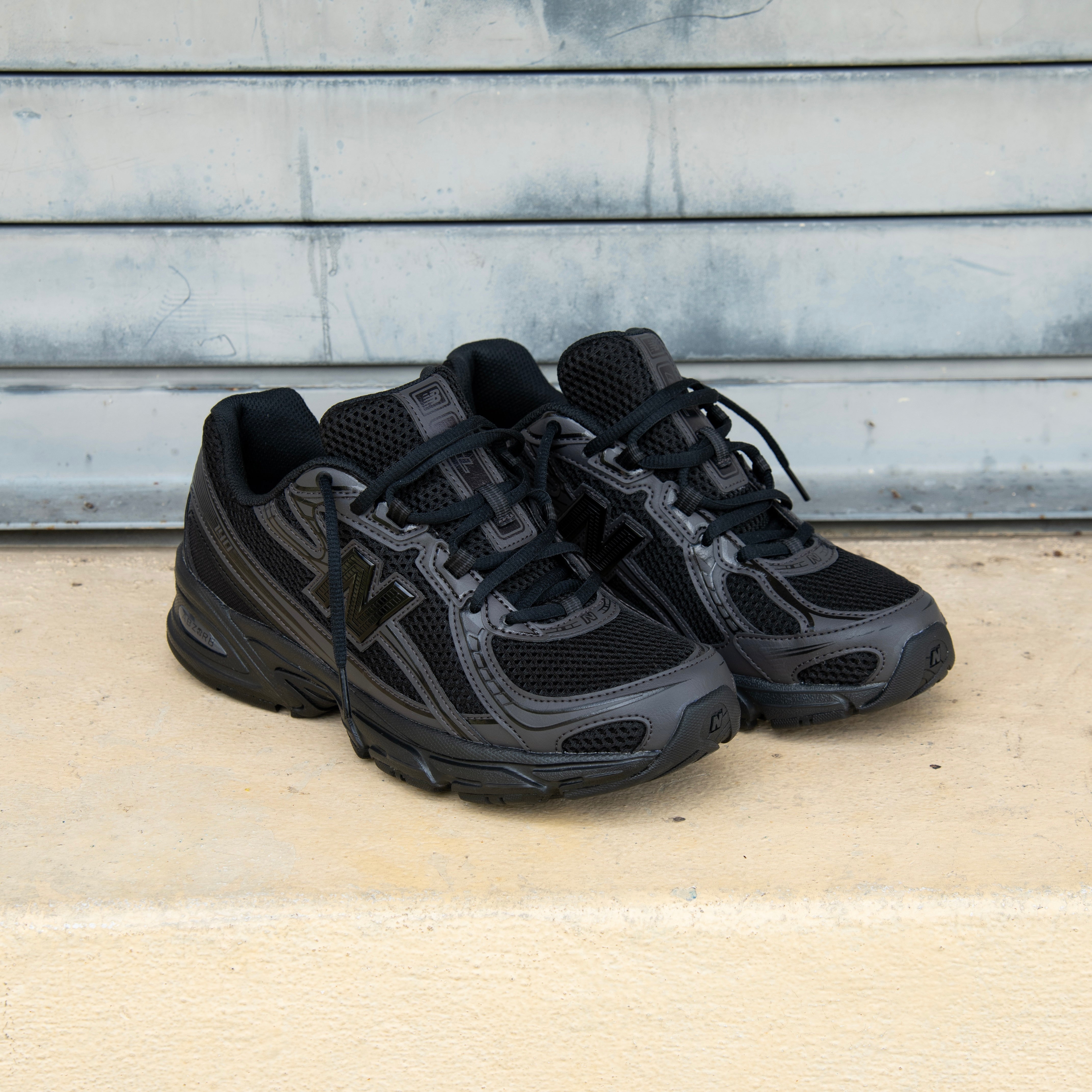 Mens New Balance 740 (Black/Black) - U740B02 - New Balance