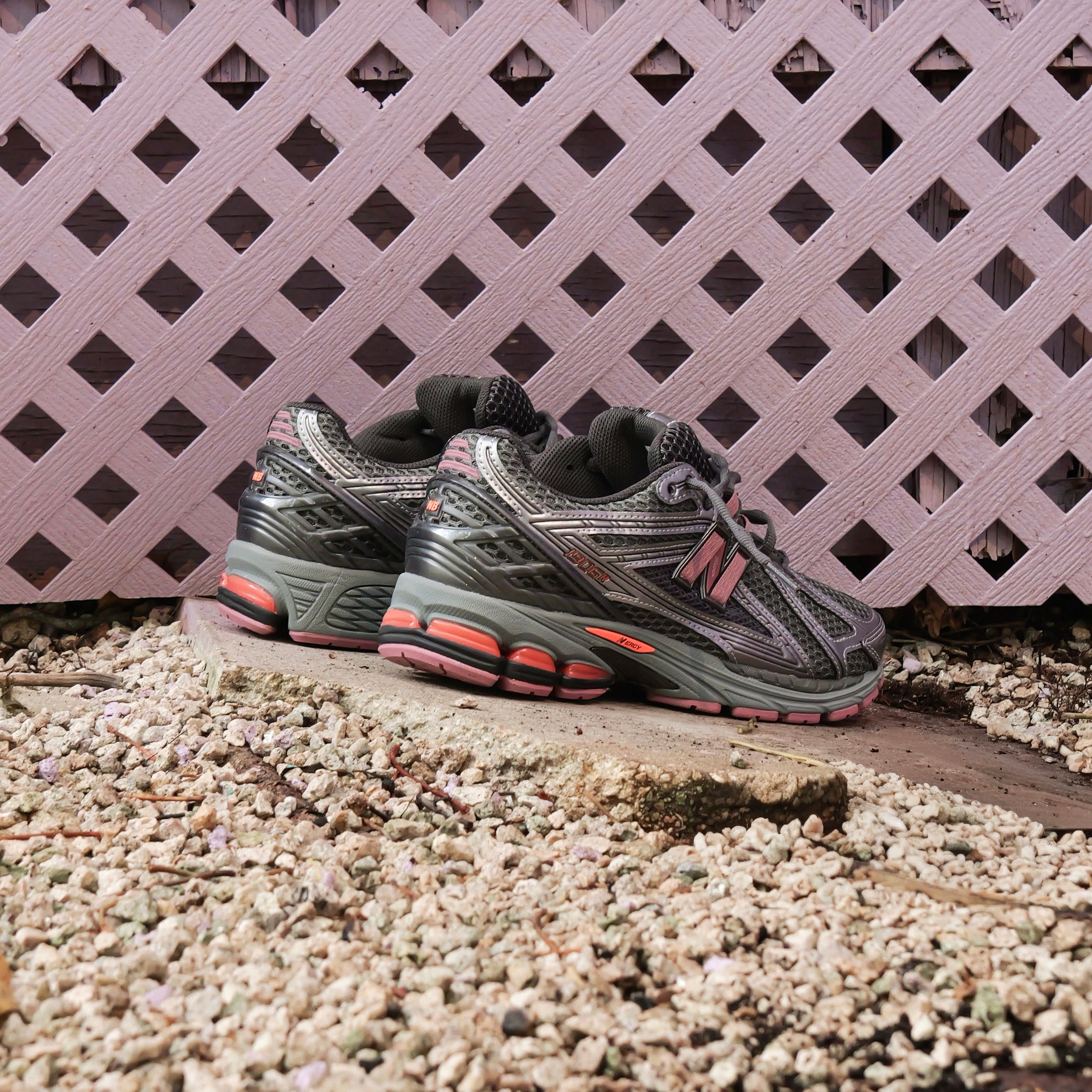 Mens New Balance 1906R (Metallic Rosewood) U190629R - New Balance