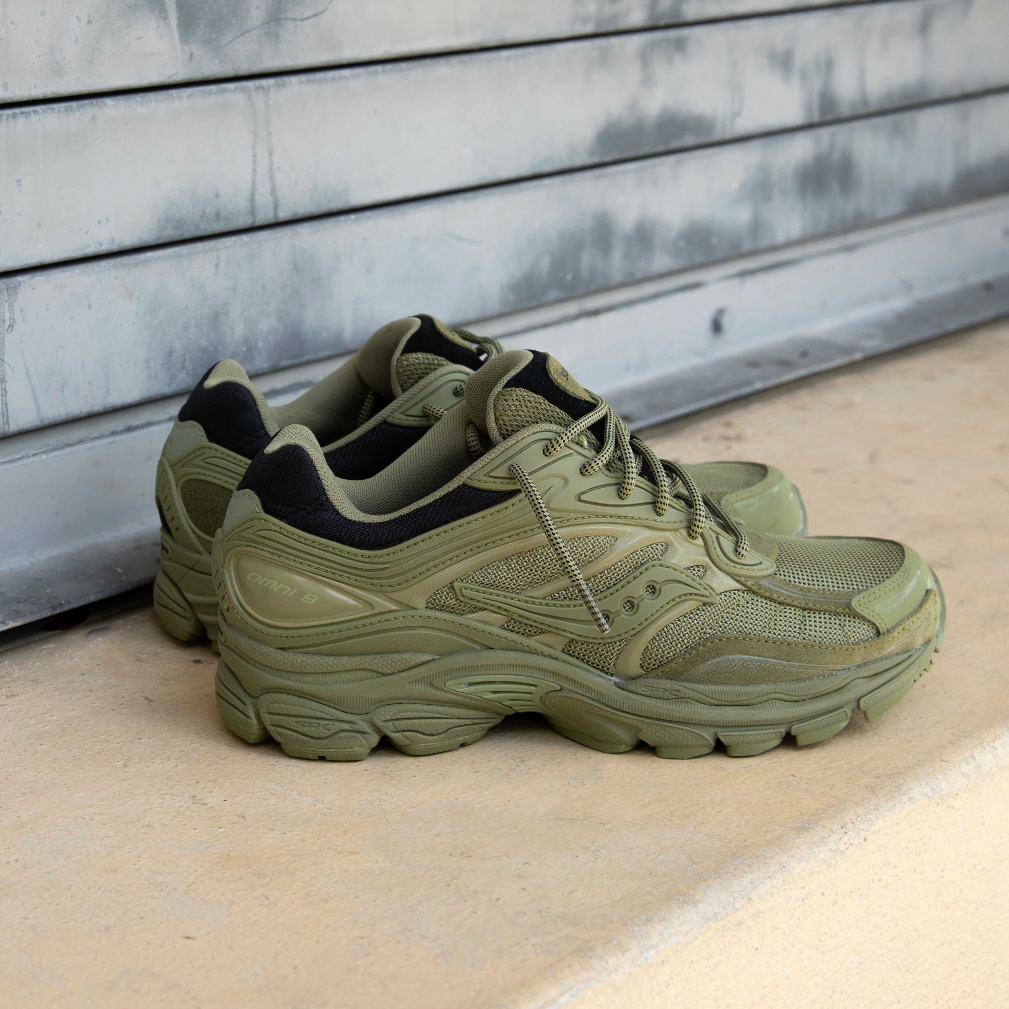Mens Saucony ProGrid Omni 9 (Green/Vert) - Saucony