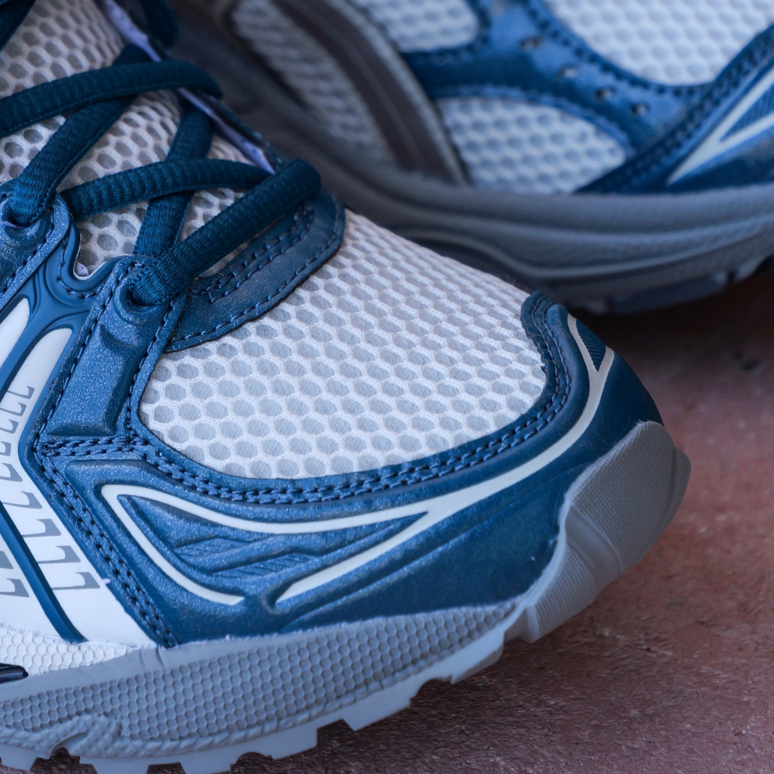 Mens Asics Gel-Kayano 14 (Glacier Grey/Pure Silver)