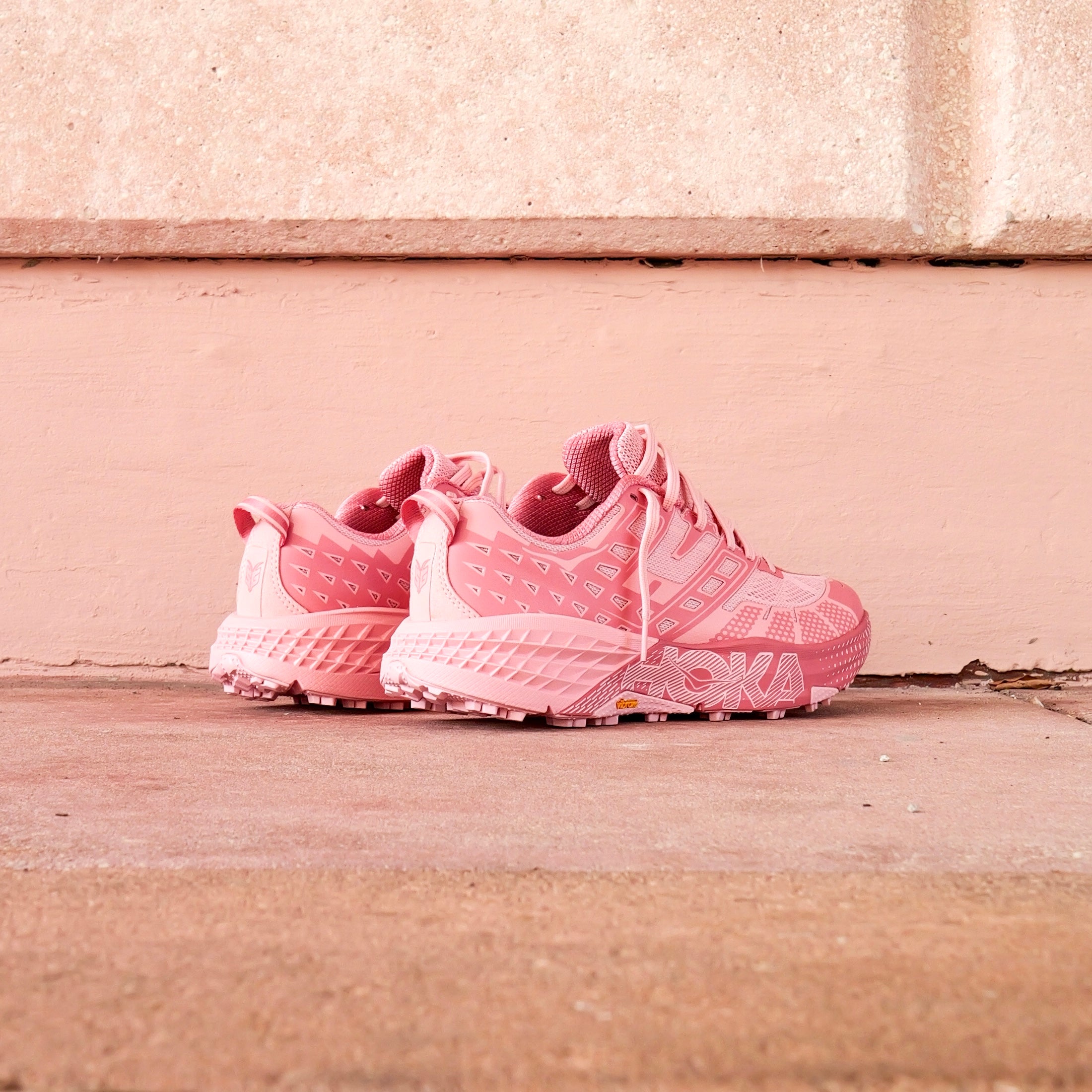 Hoka SpeedGoat 2 DNKR (Dewy Pink/Rose)