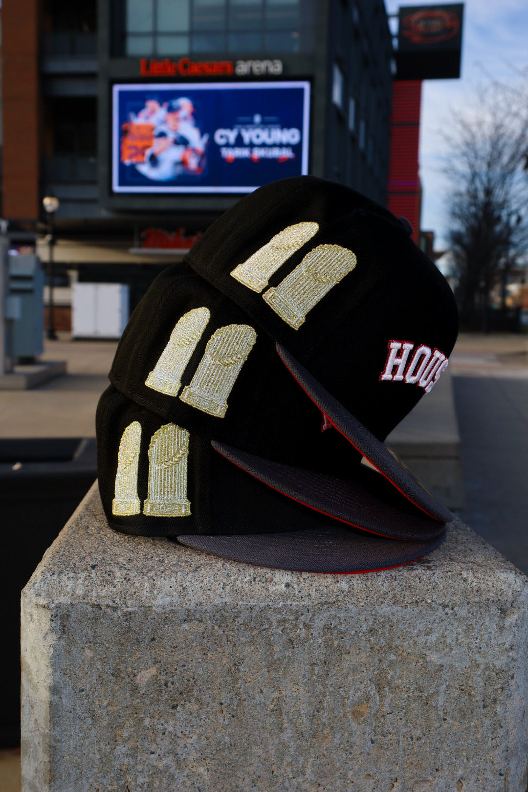 New Era Houston Astros 17' 22' Championship Trophies Side Patch Fitted (Black/Graphite) - New Era