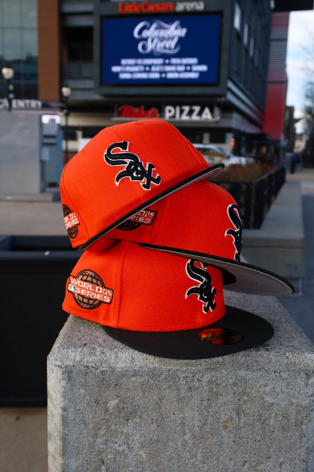 New Era Chicago White Sox 2005 World Series Side Patch Fitted (Orange/Black) - New Era