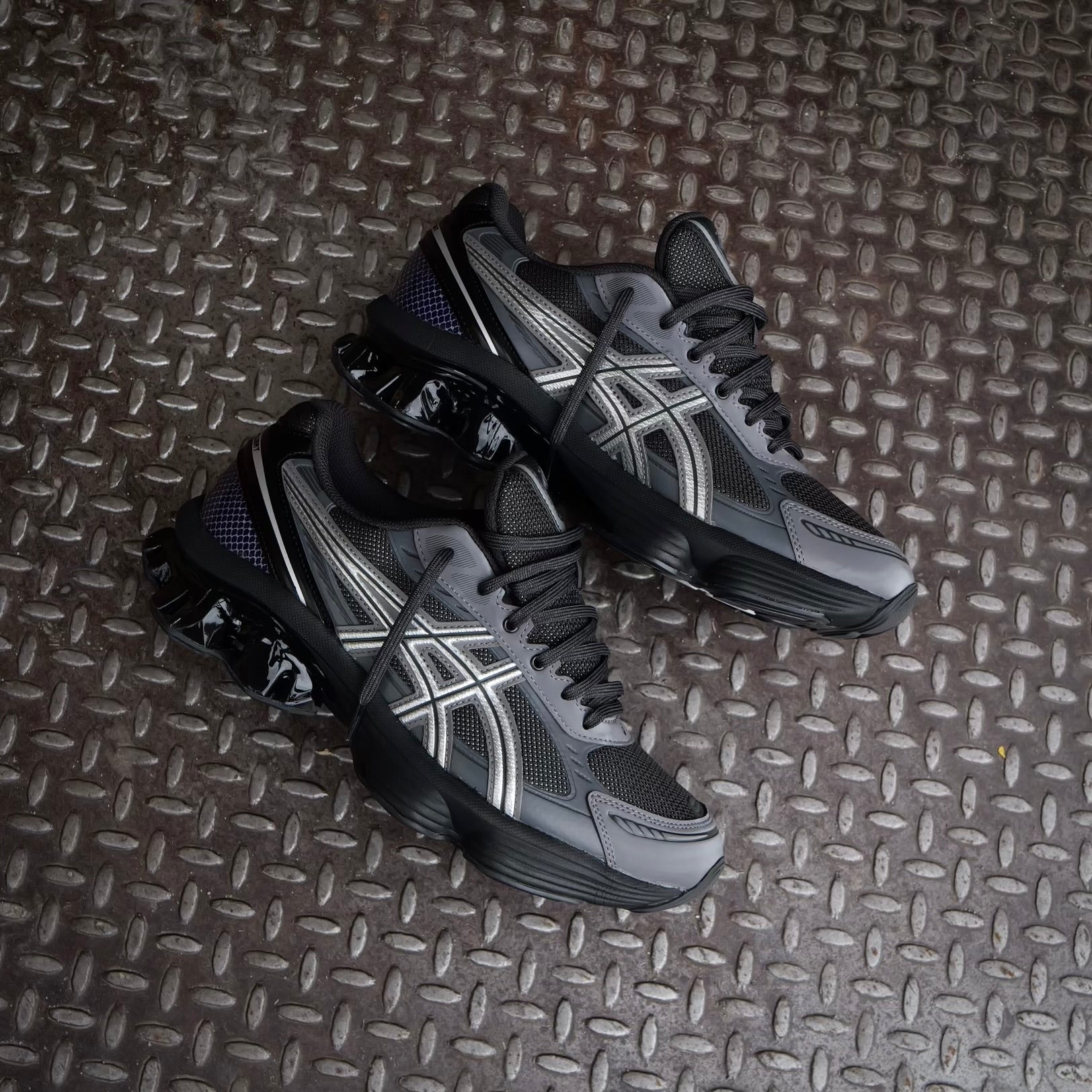 Mens Asics Gel-Kinetic Fluent (Graphite Grey/Pure Silver) - Asics