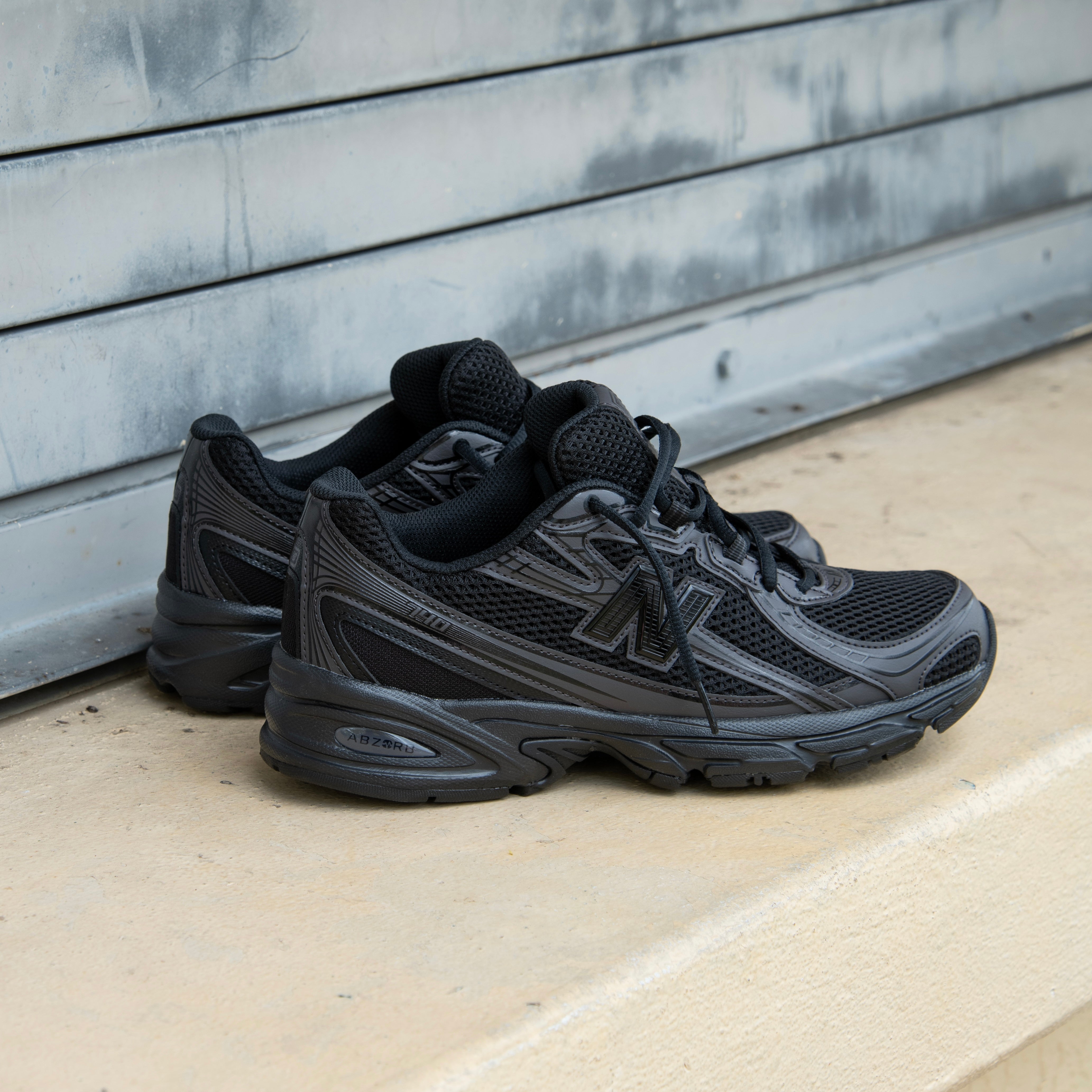 Mens New Balance 740 (Black/Black) - U740B02 - New Balance