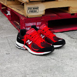 Mens New Balance 2002R (True Red/Black) - U2002RZA