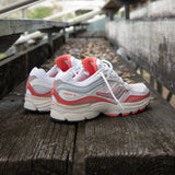 Mens Saucony ProGrid Omni 9 (Ivory/Coral) - Saucony