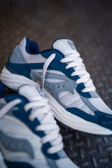 Mens Saucony OG ProGrid Omni 9 (Light Sand/Navy) - Saucony