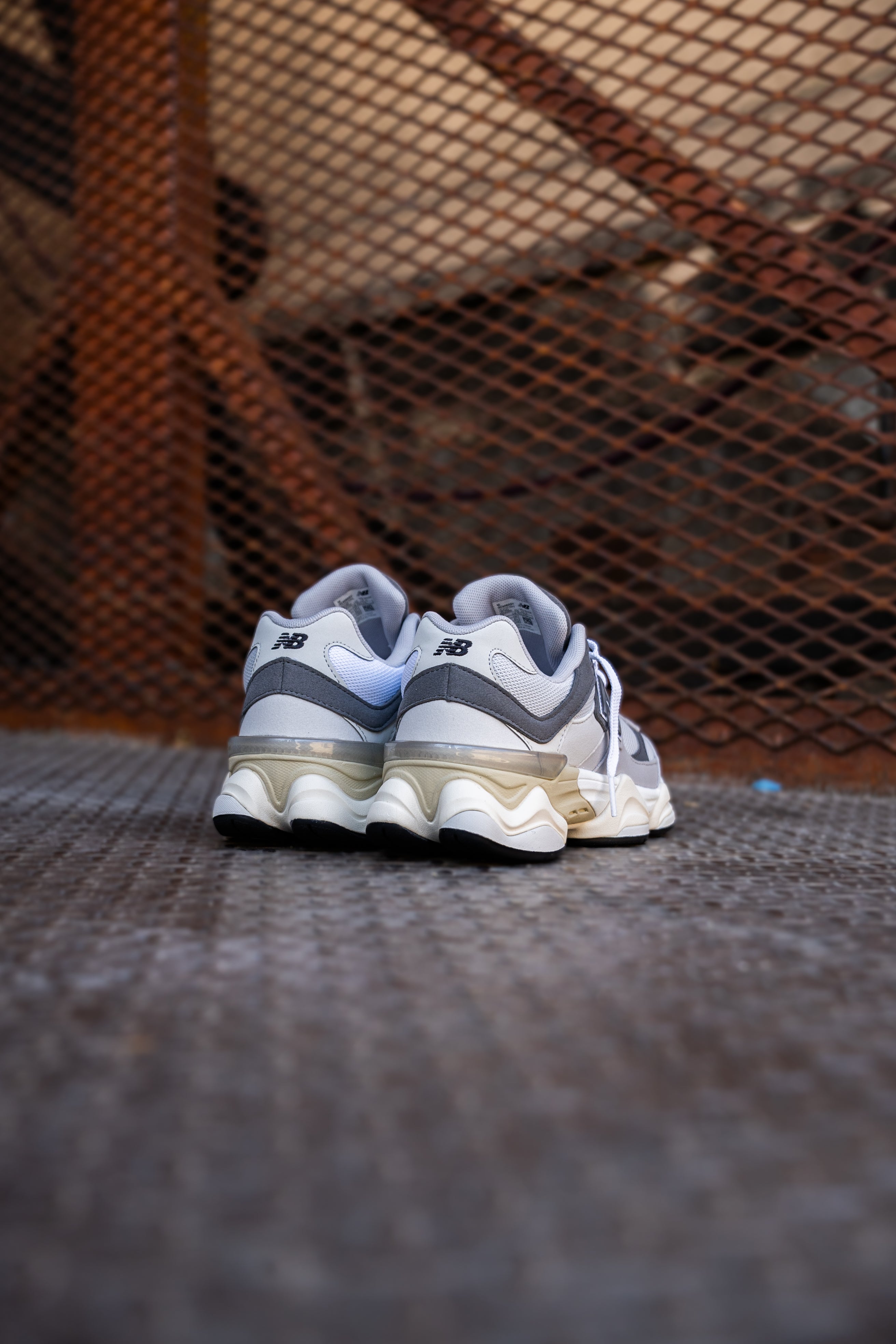 Gradeschool New Balance 9060 (Cement Grey)