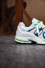 Mens New Balance 2002R XLD (Green Apple/Limelight) - U2002RTA - New Balance