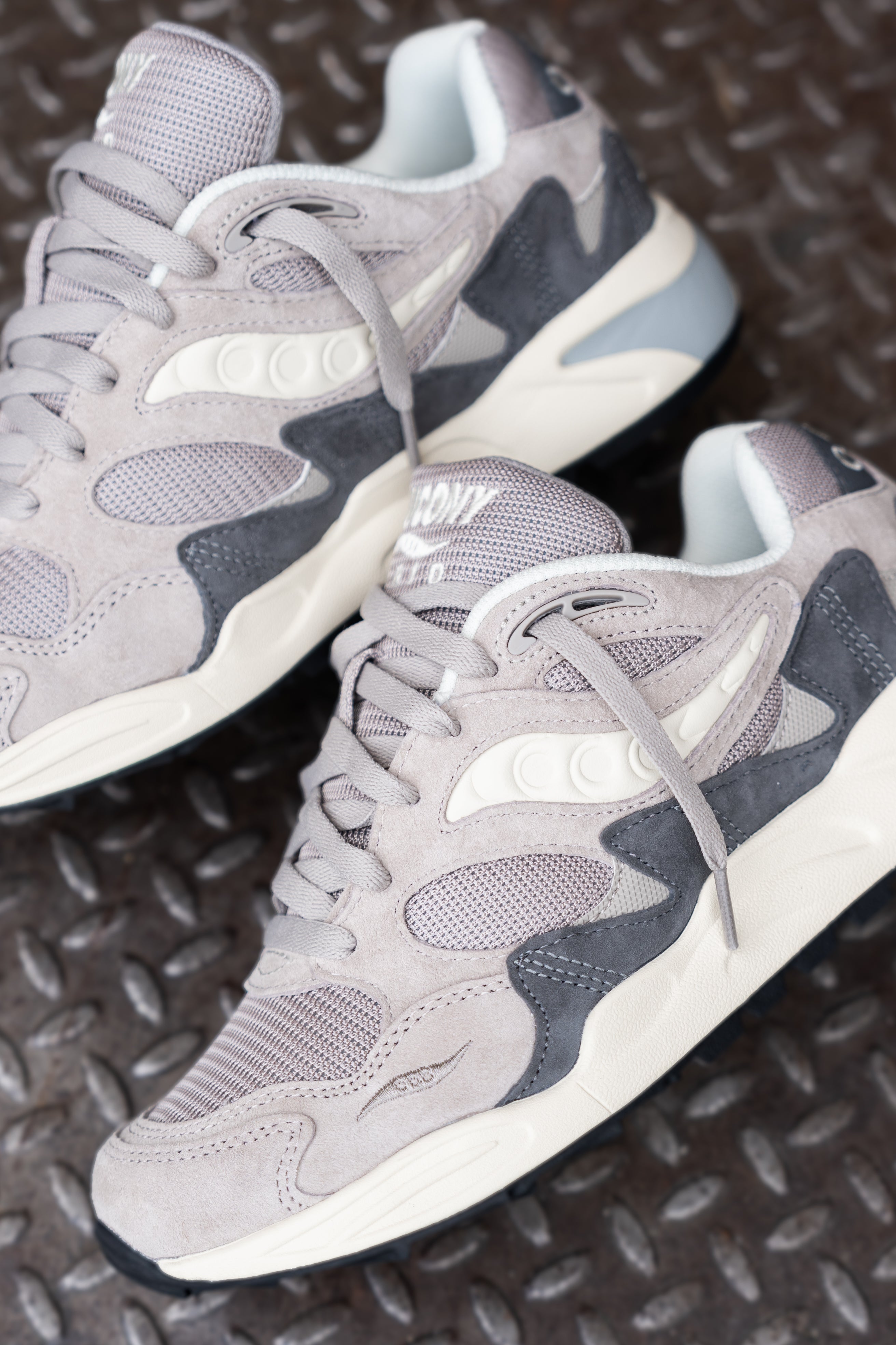 Mens Saucony Grid Shadow 2 (Grey/Cream)