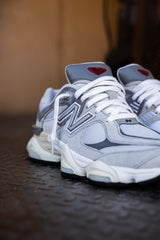 Mens New Balance 9060 (Grey/Grey)