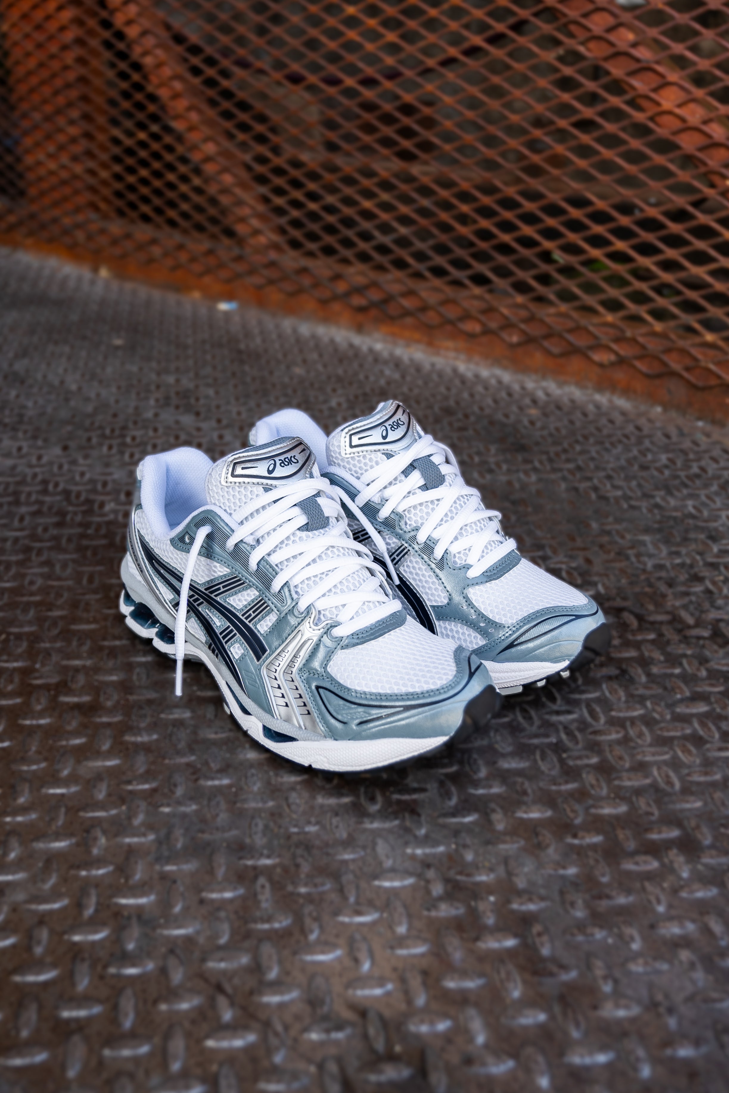 Mens Asics Gel-Kayano 14 (White/Fjord Grey)