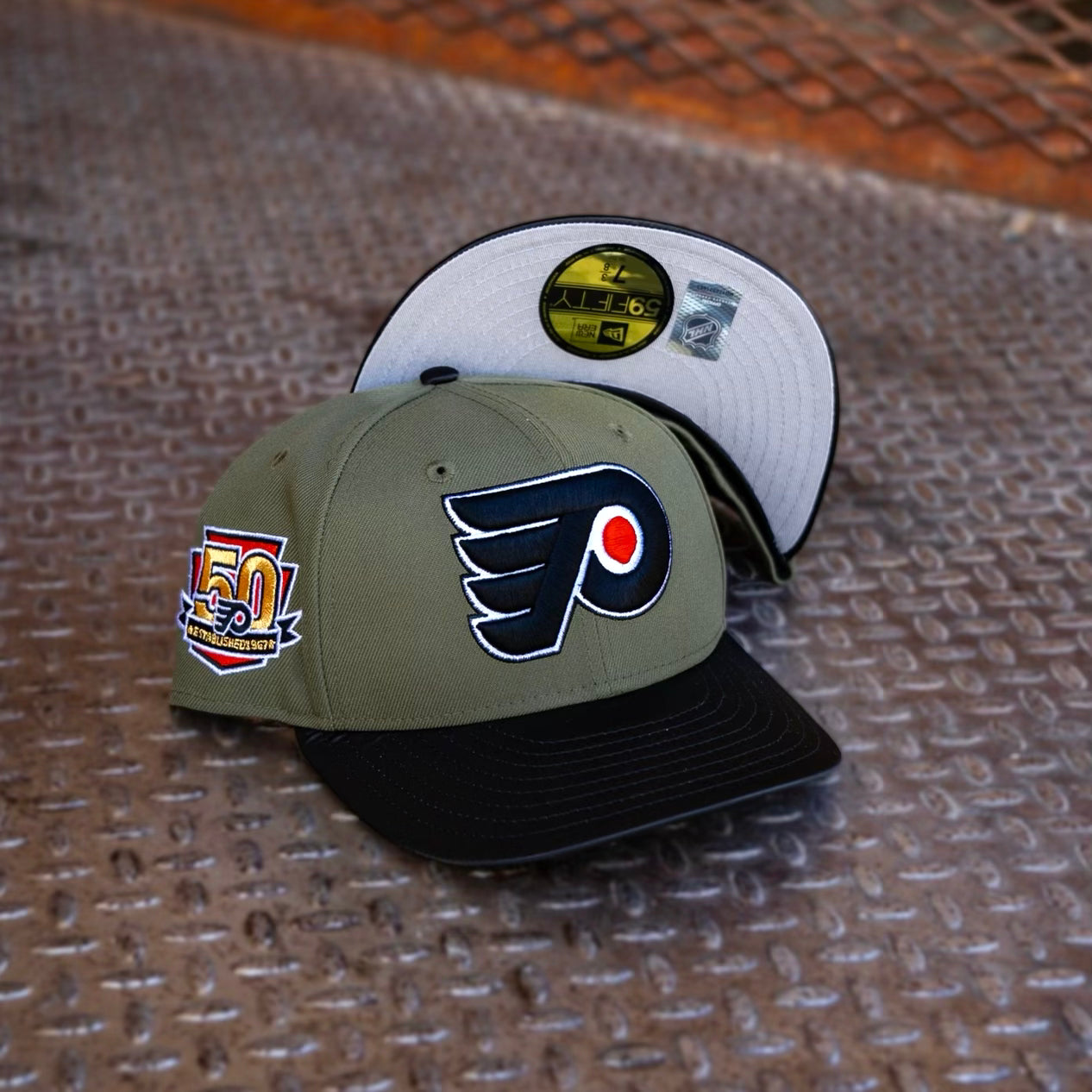 New Era Philadelphia Flyers 50th Anniversary Grey UV 59Fifty Fitted (Olive/Satin Black)