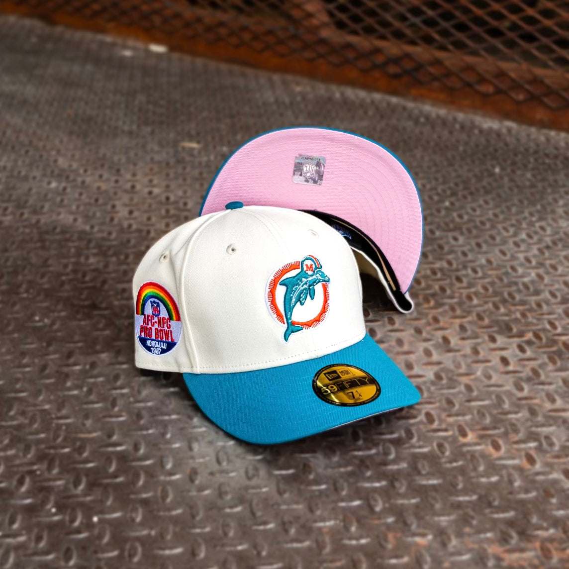 New Era Miami Dolphins 1987 Pro Bowl Pink UV (Off White/Teal) 59Fifty Fitted - New Era