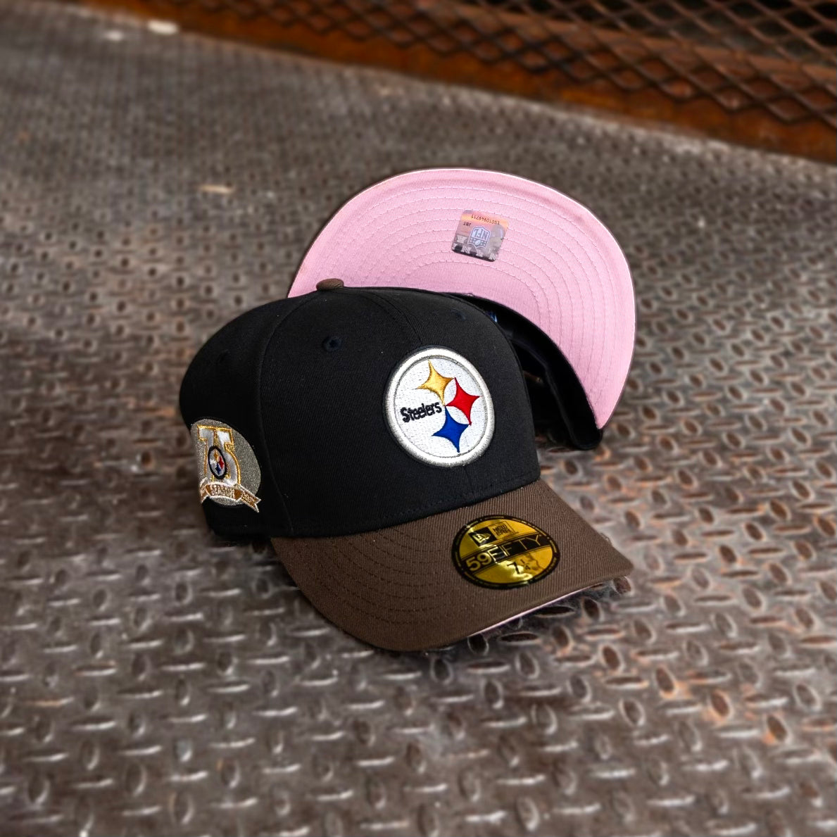 New Era Pittsburgh Steelers 75th Season Pink UV (Black/Mocha) 59Fifty Fitted - New Era