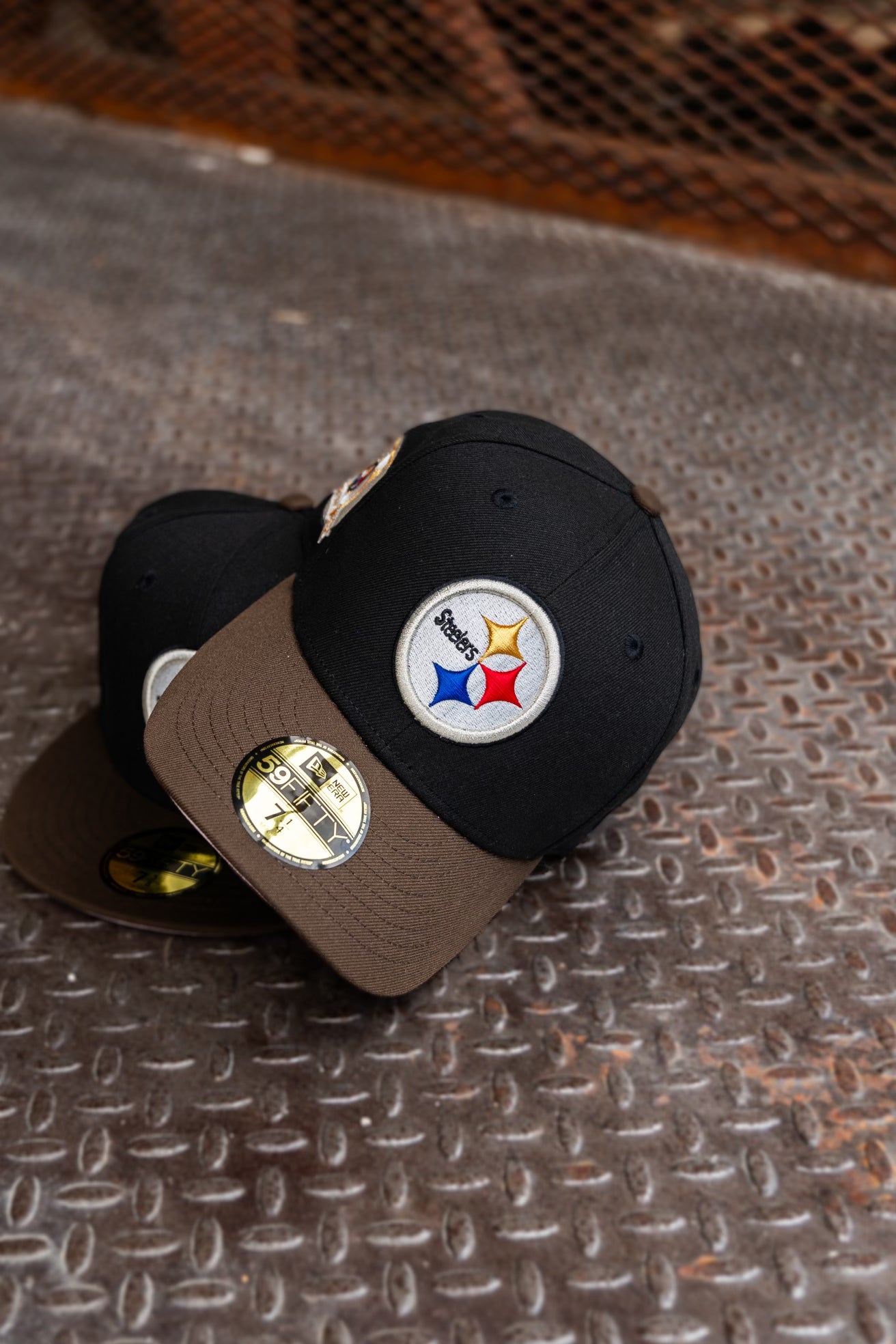 New Era Pittsburgh Steelers 75th Season Pink UV (Black/Mocha) 59Fifty Fitted - New Era