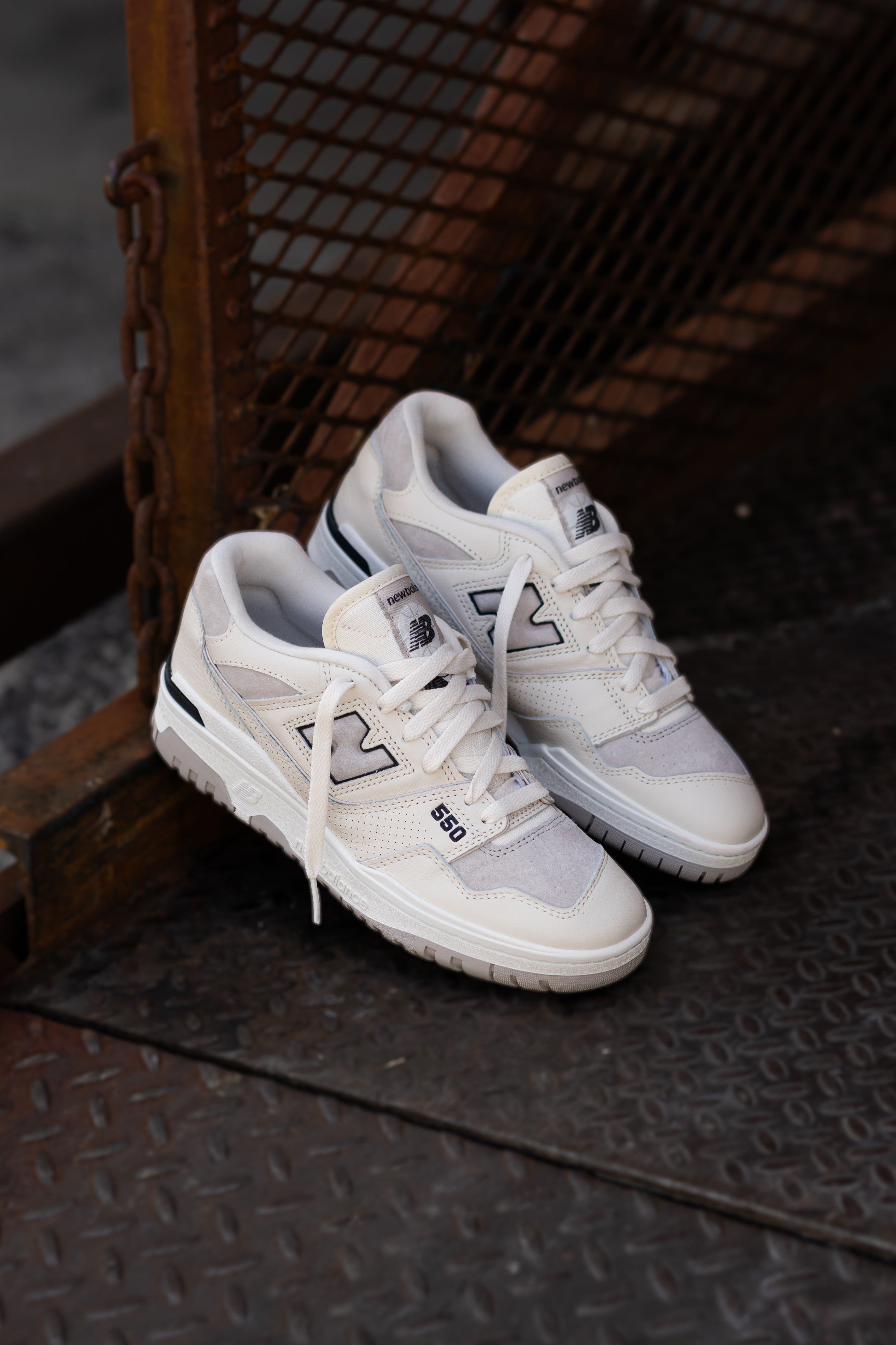 Women's New Balance 550 (Beige/Grey) - BBW550RB - Saucony