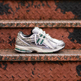 Mens New Balance 1906R (Grey/Green) - M1906REU